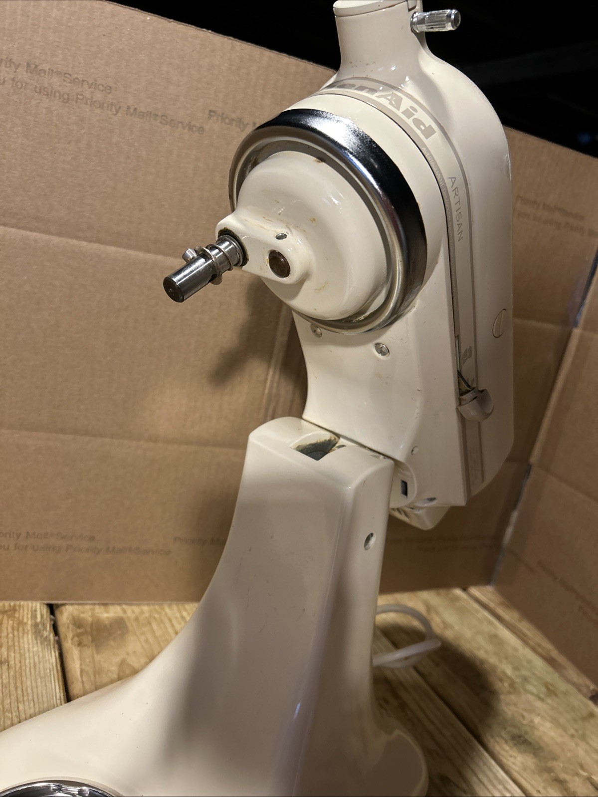 KitchenAid Artisan KSM150PSAC 5 qt Stand Mixer Almond Cream tested