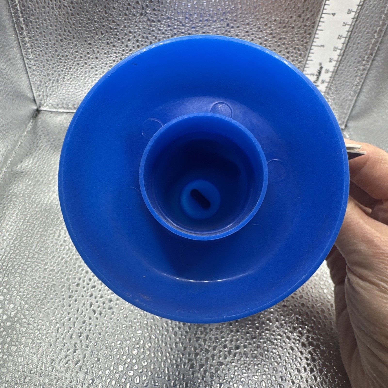 Chesterfield Royal Blue No Drip Frozen Treat Holder - NEW