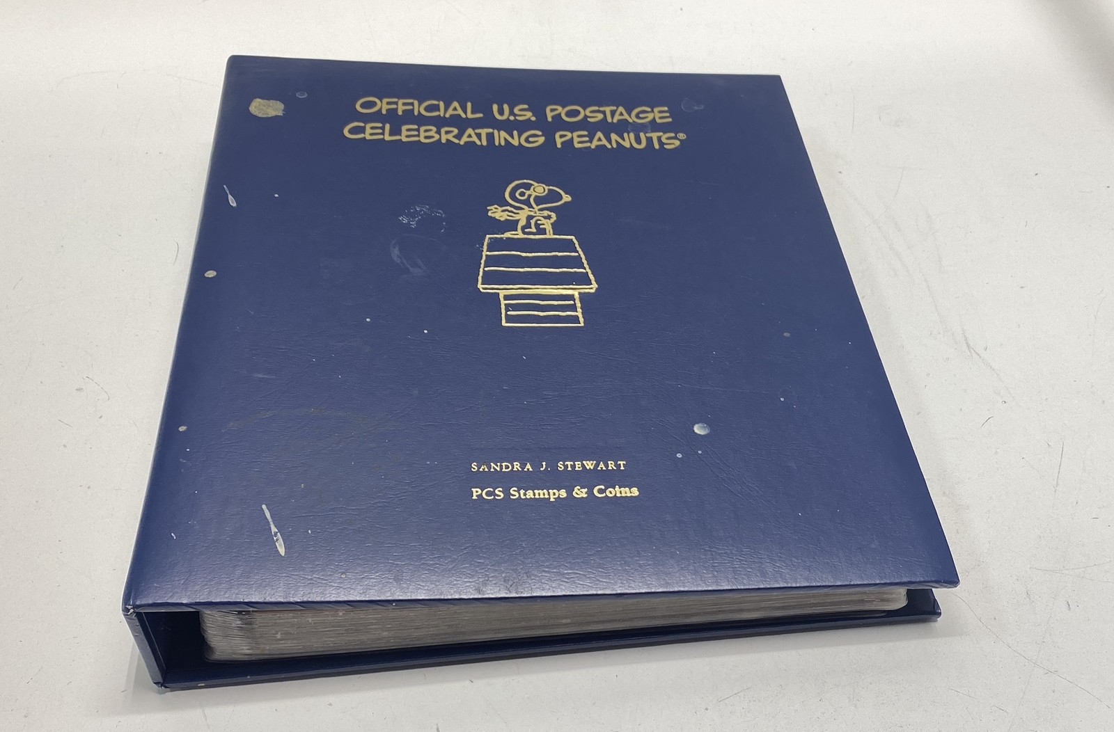 Peanuts Collection Album Snoopy Official US Postage Stamp Binder PCS Stamps