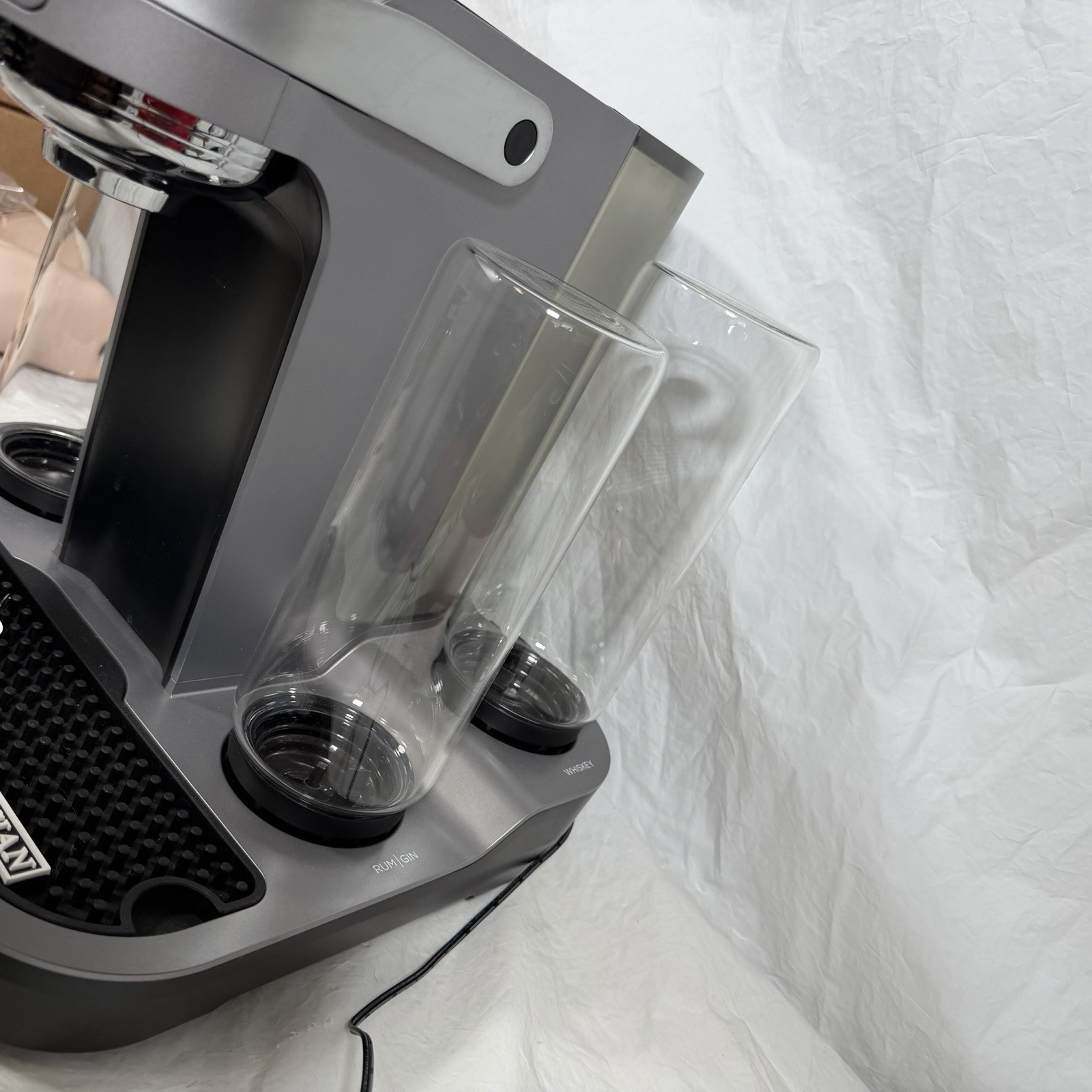 Bartesian 55306 Premium Pro Cocktail Machine Complete Keys Bottles Tested Clean