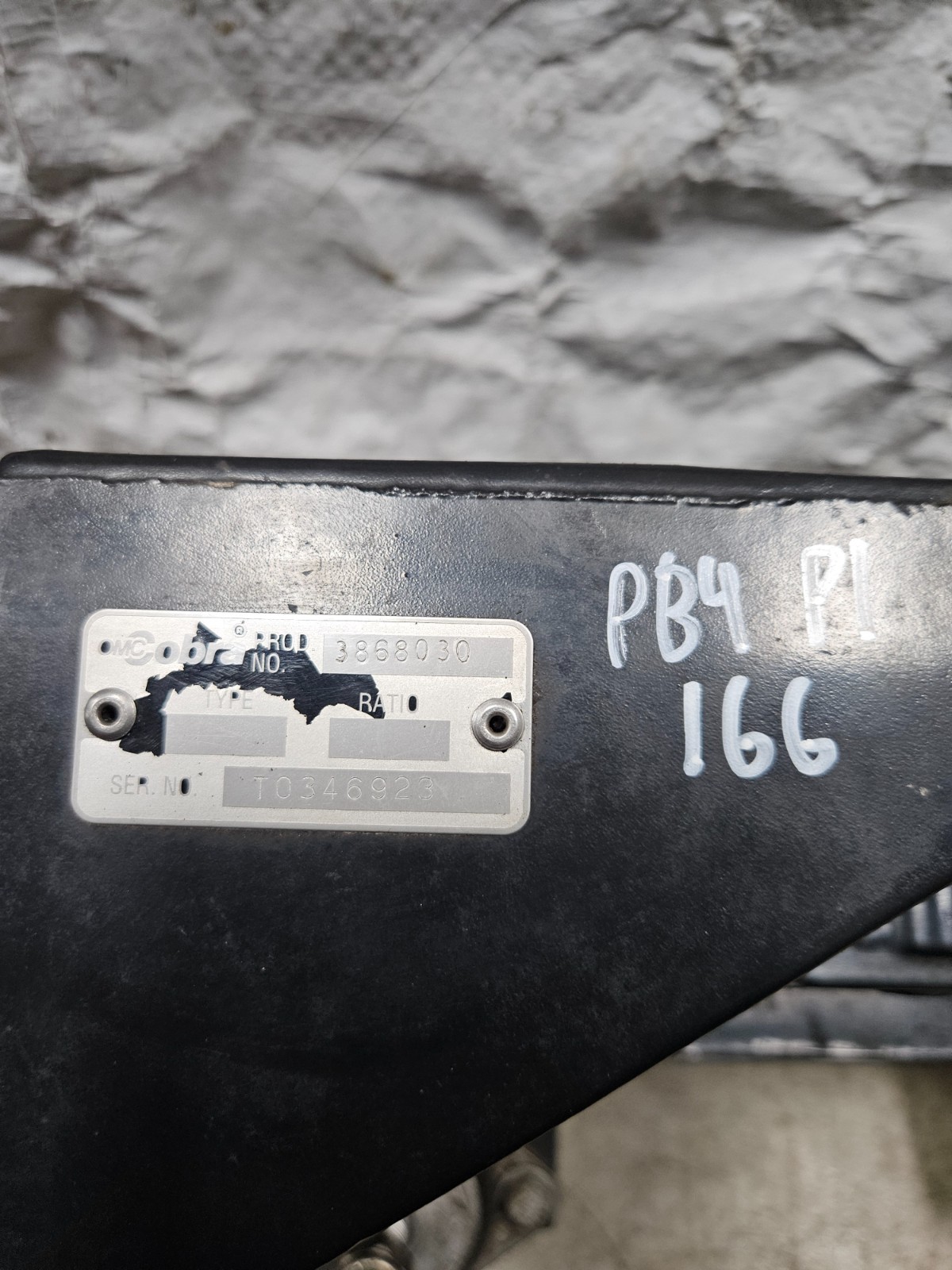 OMC Cobra Volvo SX 5.0 Out Drive Inner Transom Plate Mount 3868030 3652273