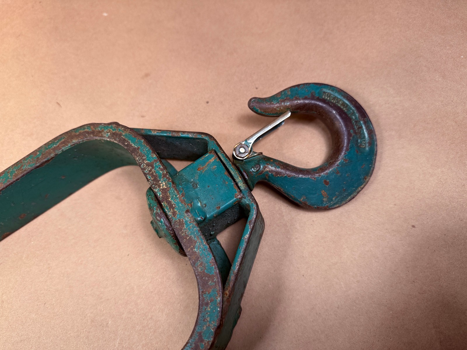 Greenlee 651 - 12" Hook Type Cable Puller Sheave - Frame Only - No Spindle