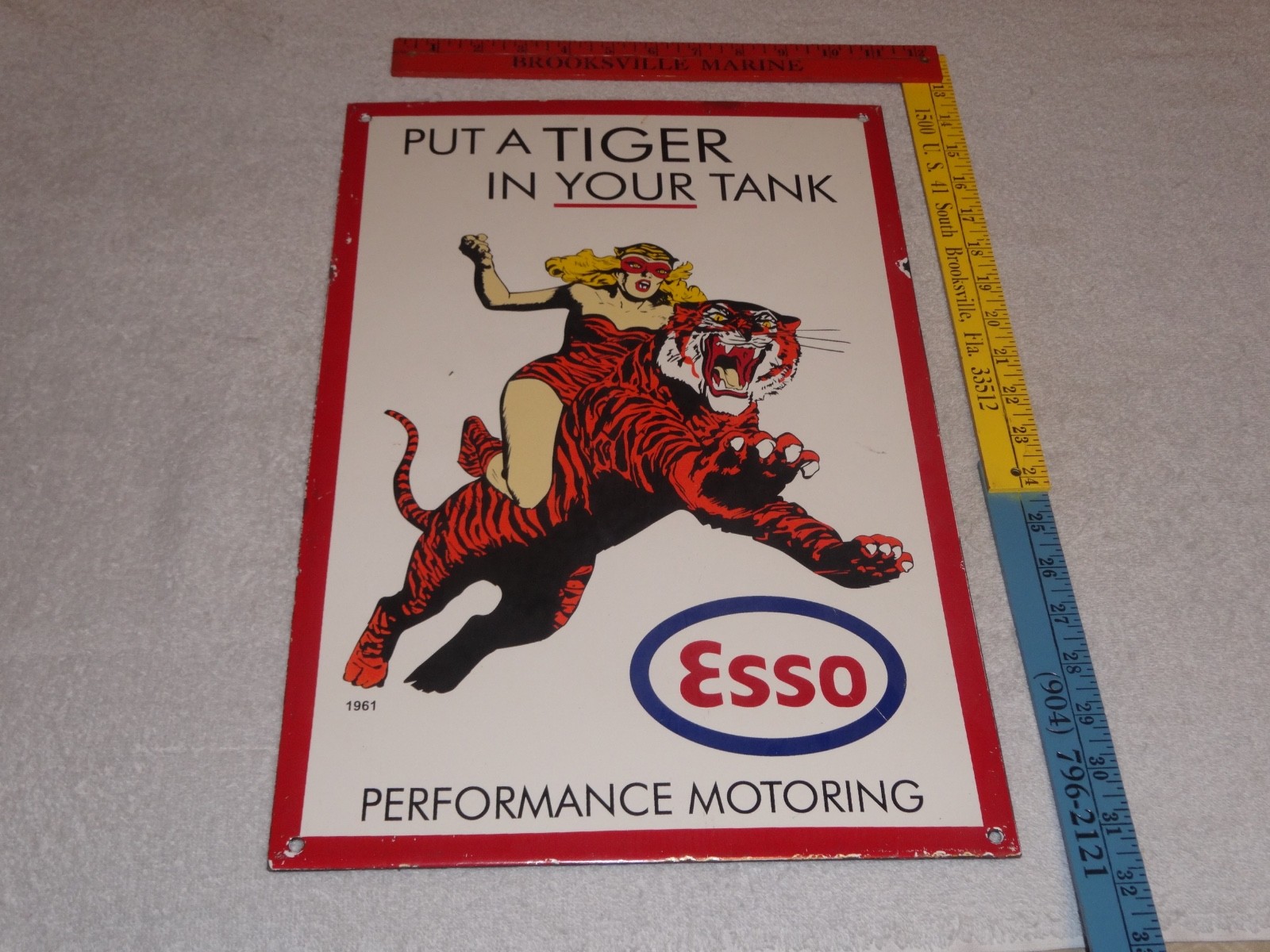 VINTAGE 1961 "ESSO CAT WOMAN RIDING TIGER" 18" PORCELAIN METAL GASOLINE OIL SIGN