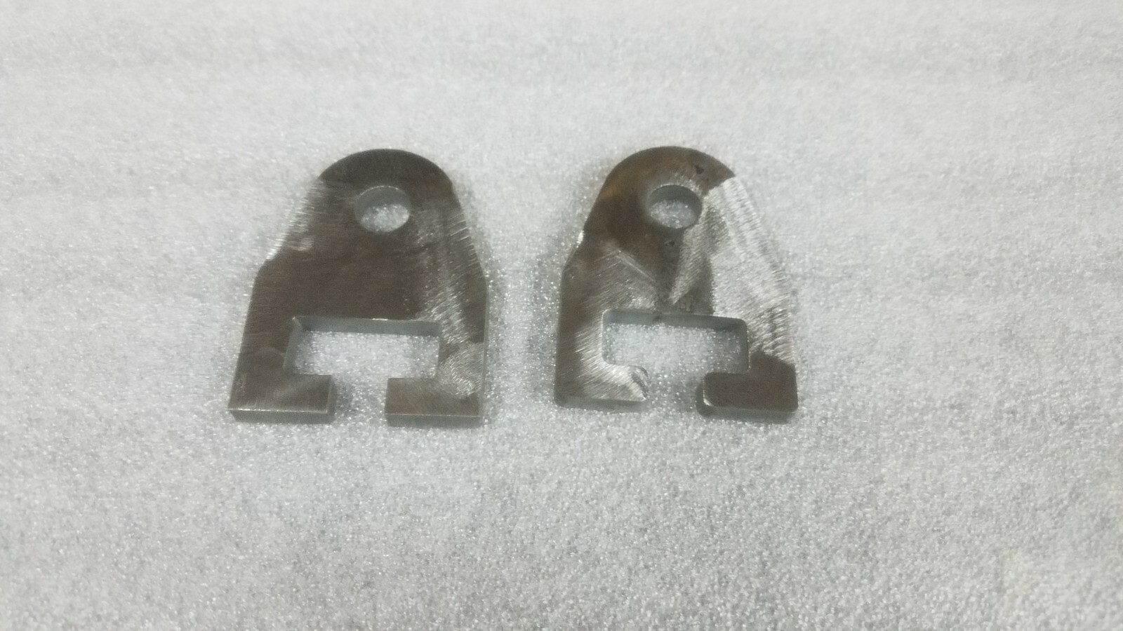 T Post Chain Hanger (set of 2)