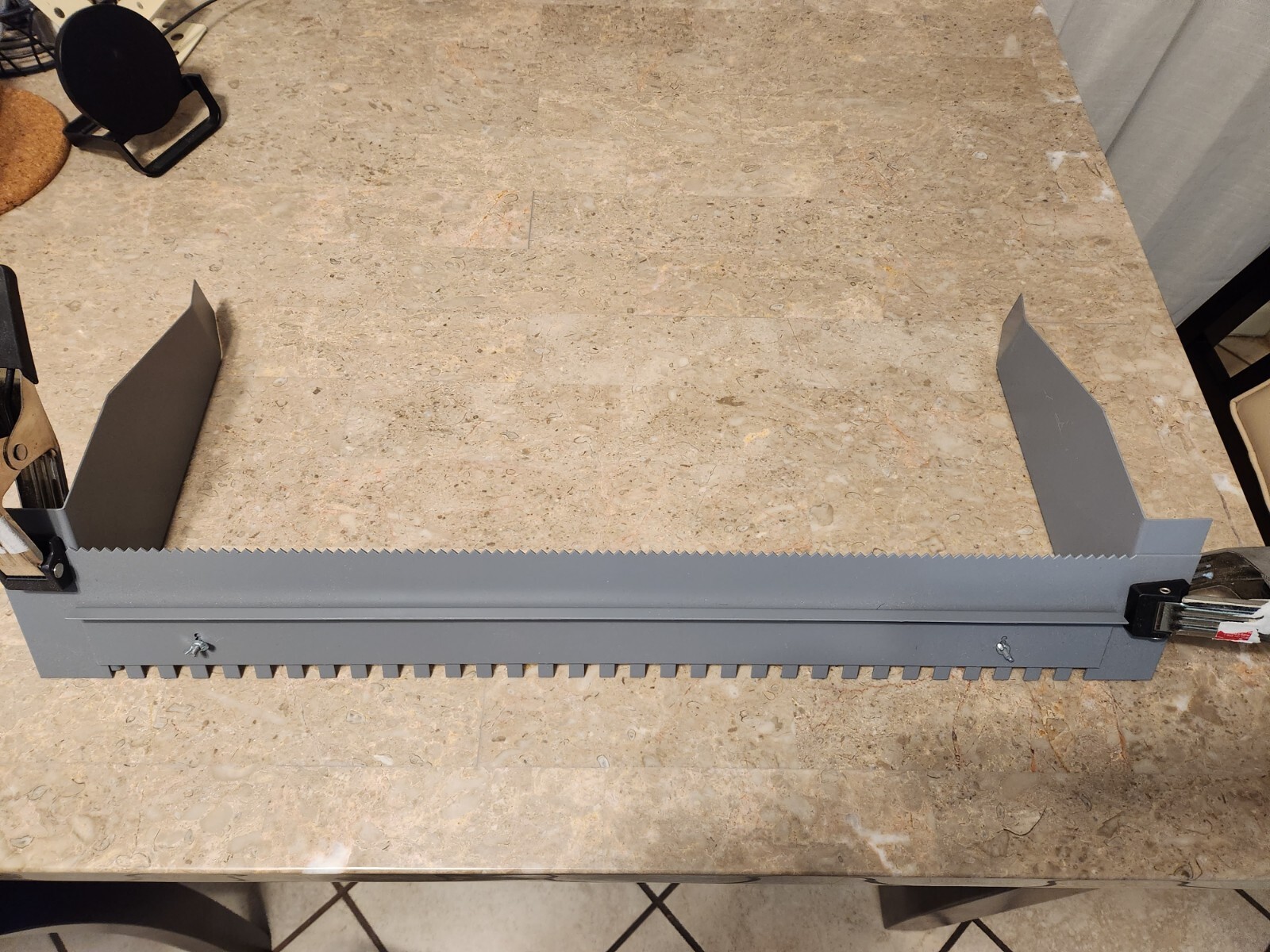 Trowel Box Adjustable Tool Up To 24"