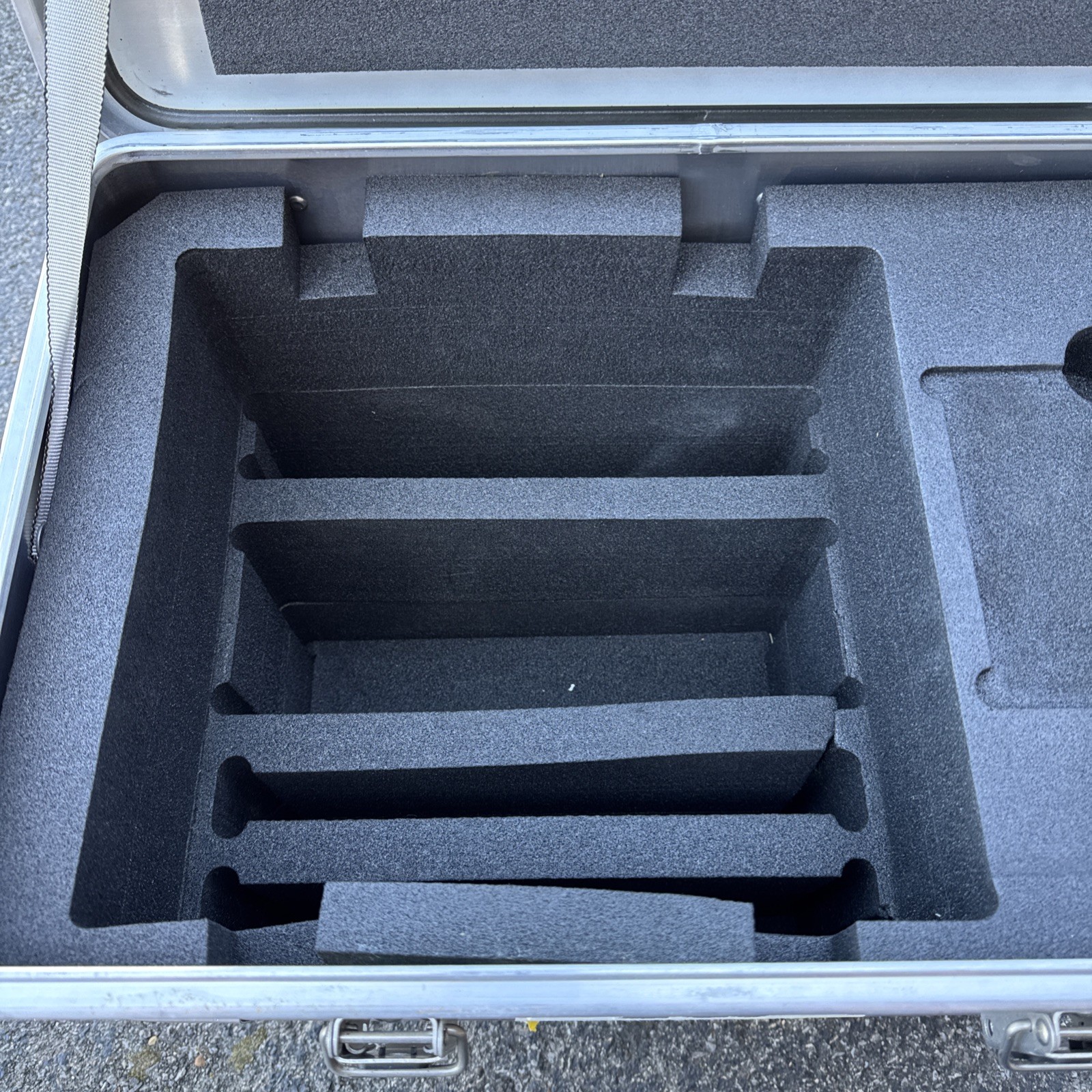 Zarges K470 Kiste Box Alukiste Alubox Transportkiste Lagerbox With Caster Wheels