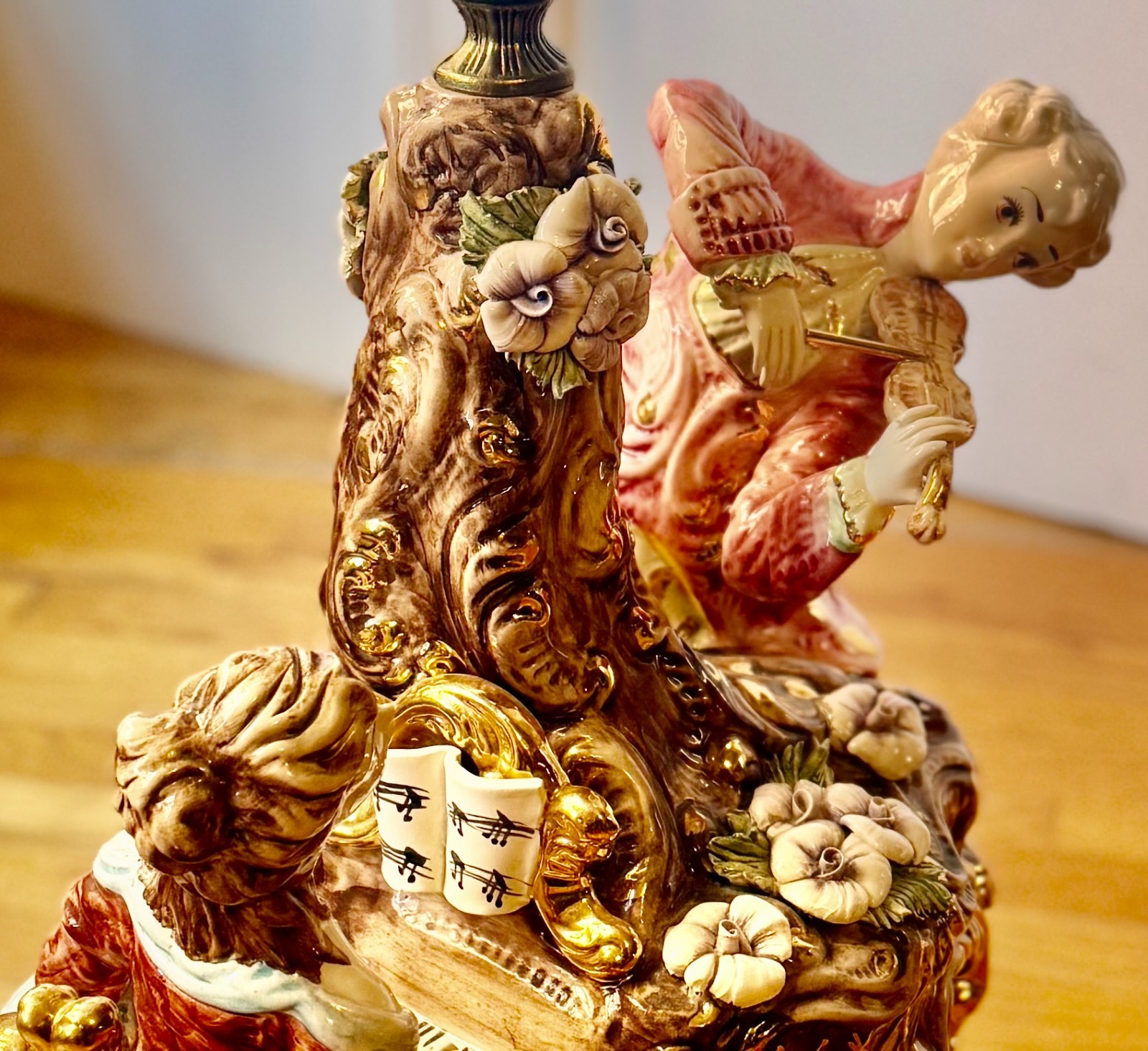 CAPODIMONTE SET of TWO 2 Figurine Lamp With Shade Made in Italy original