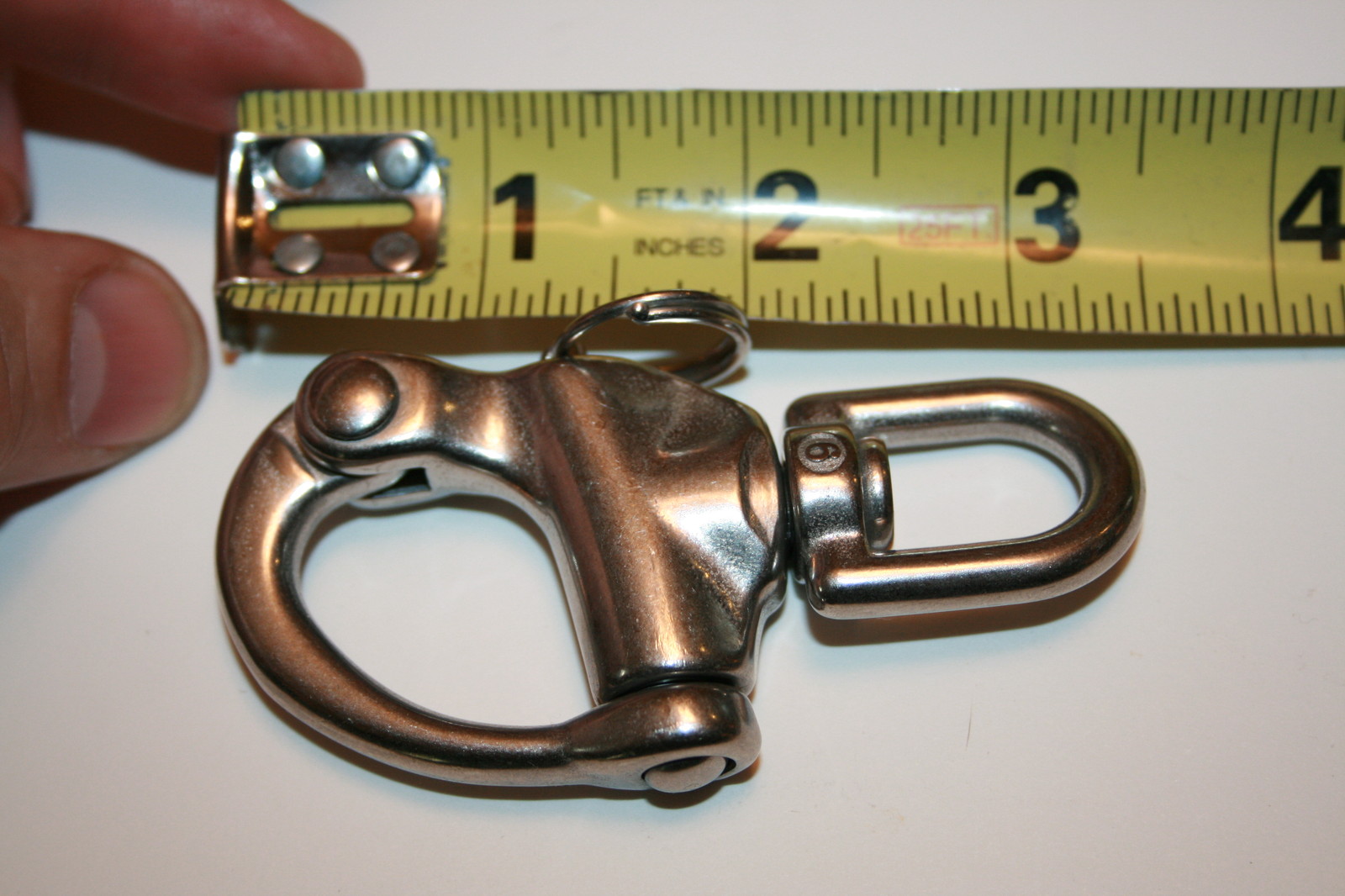 K62 USR Stainless Steel Quick Release Swivel Snap Shackle Medium