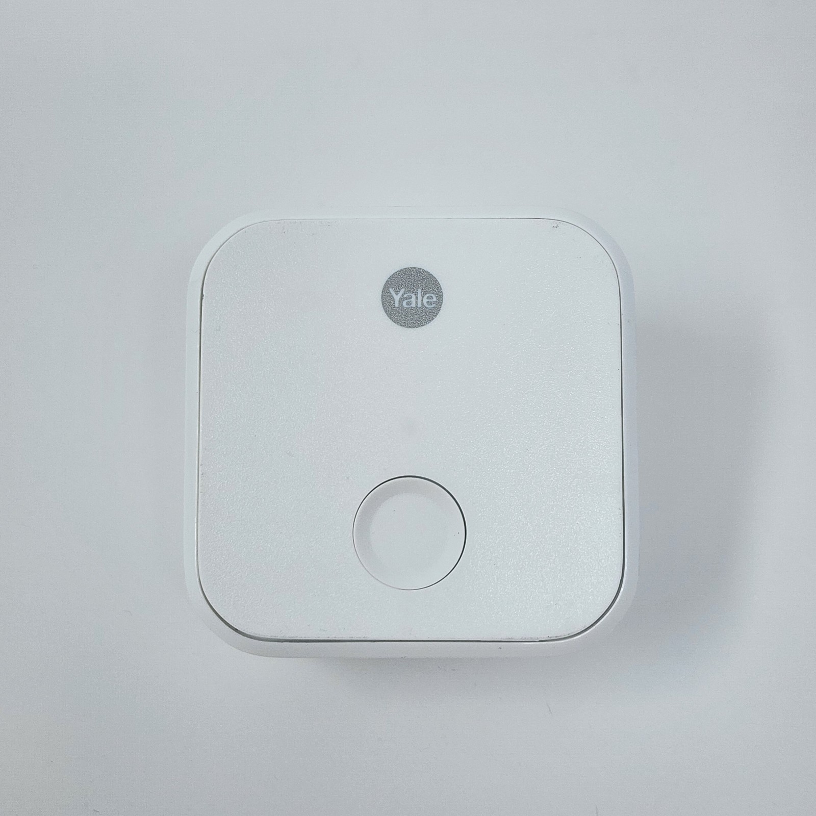 Yale Connect Wi-Fi Remote Bridge Model AC-R1 For All Assure Locks