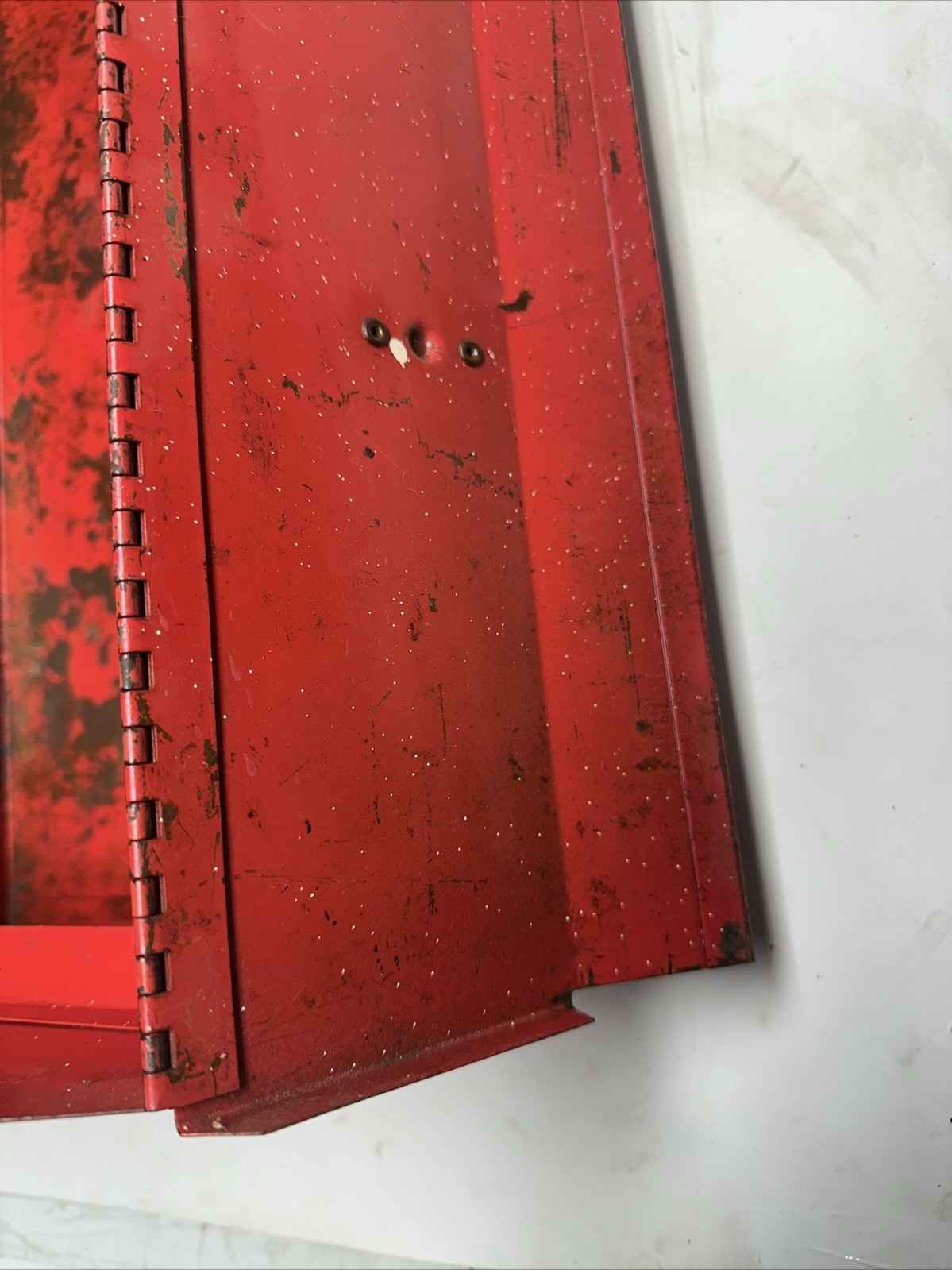 Vintage Metal Tool Box Red with White Road Runner Decal