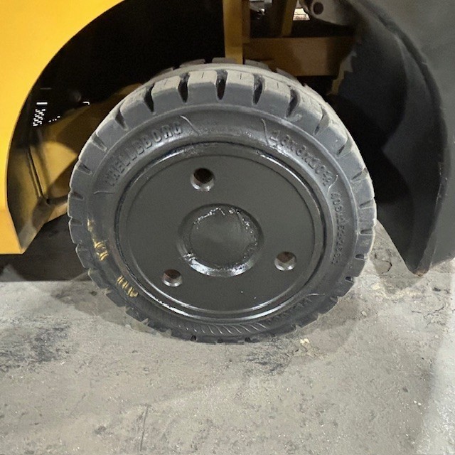 2019 Cat 2C5000 5000lb Used Forklift Triple Mast Sideshift LP Gas 5768 Hours