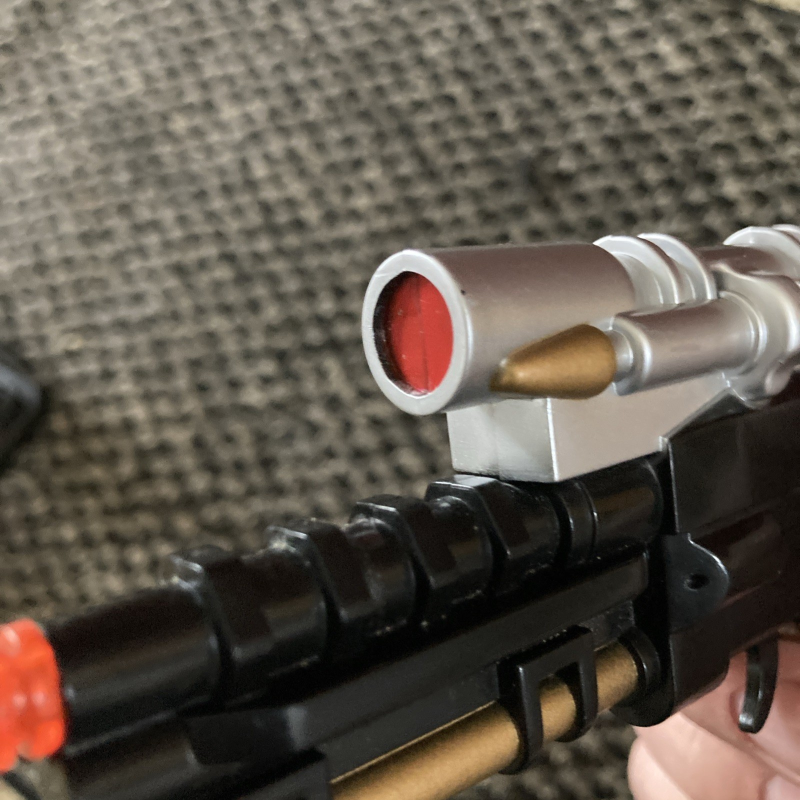 Vintage STAR WARS 7 inch HAN SOLO BLASTER Pistol LASER LIGHT SOUND HASBRO TOY