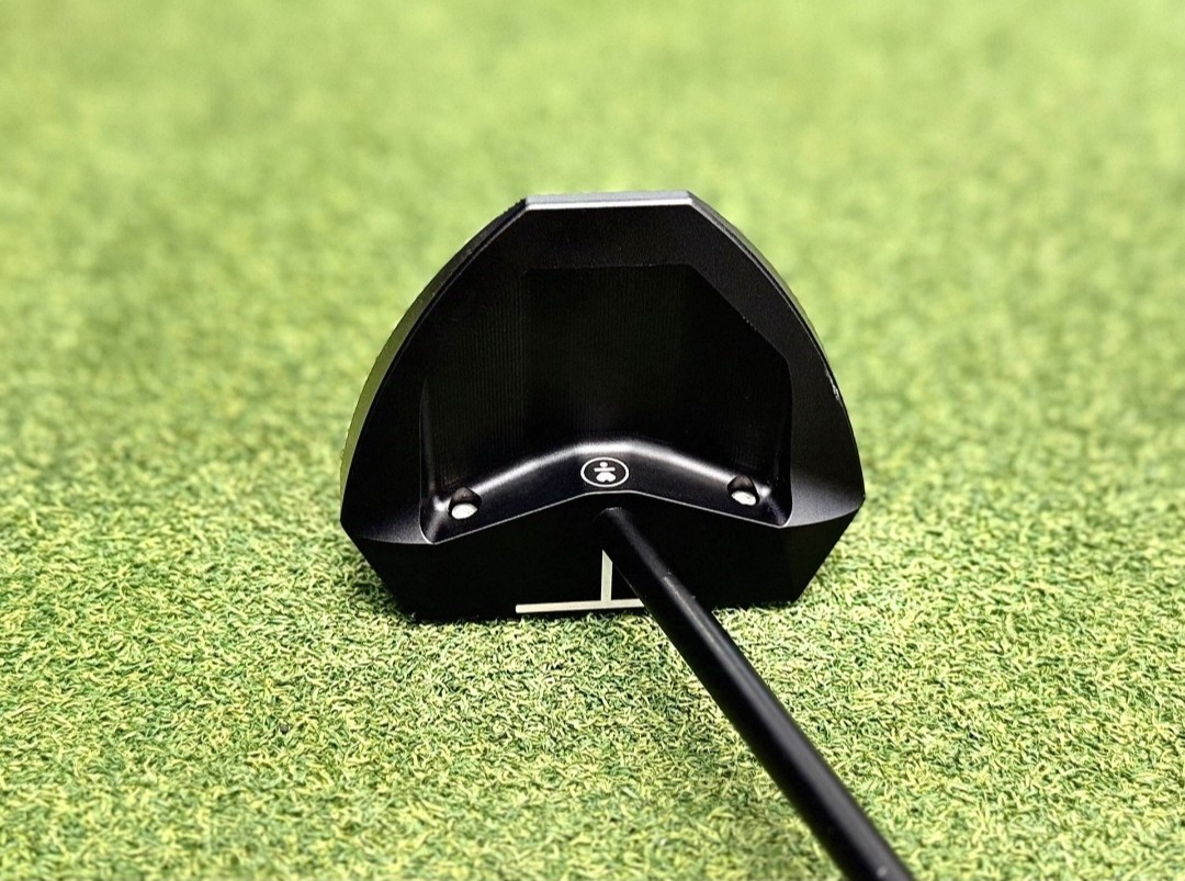 LAB Golf OZ.1 Black 35 inch Right-Handed Putter with Cover