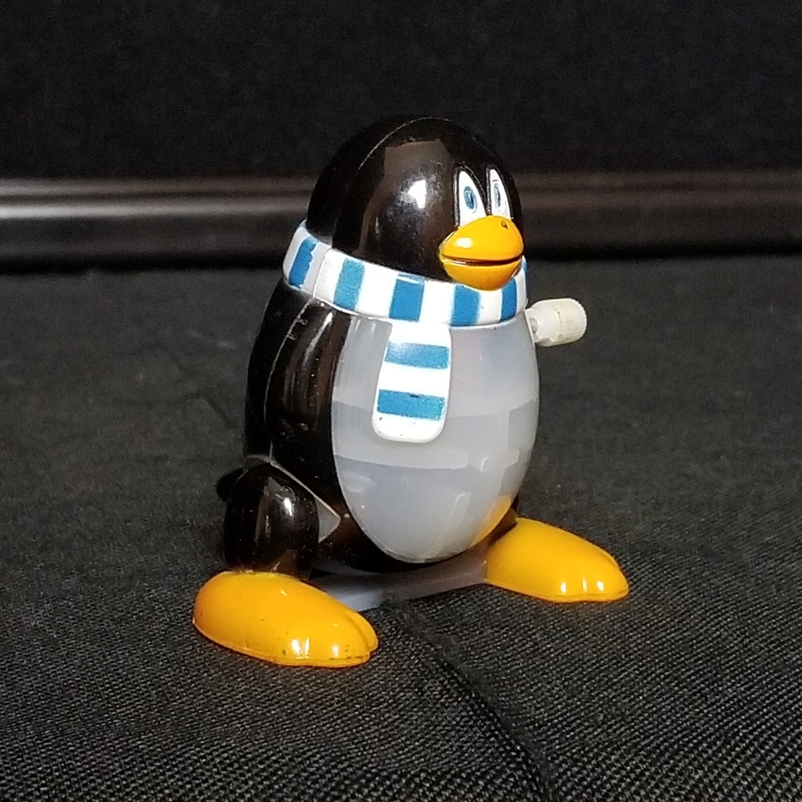 Z Wind Ups Peter The Backflipping Penguin RARE HTF