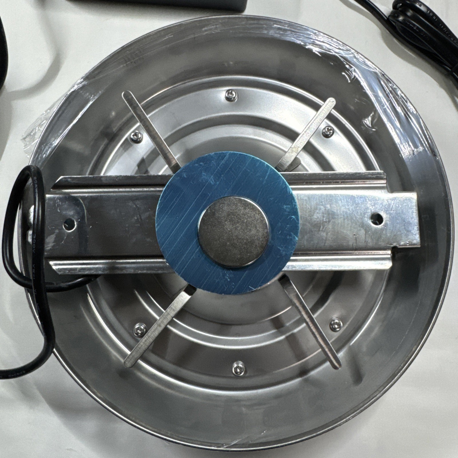 8.5” 12V Pool Light w/ Bluetooth Control Adapter 16.4” Cord No Manual HY-BT-108A