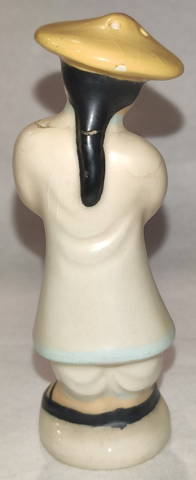 Vintage Ceramic Asian Salt And Pepper Shaker 4¼" Tall Signed **Damaged Read**