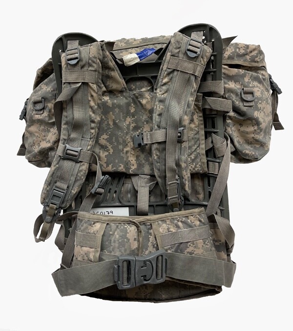 US Military ACU DIGITAL MOLLE II LARGE RUCKSACK BACKPACK - COMPLETE KIT/FRAME
