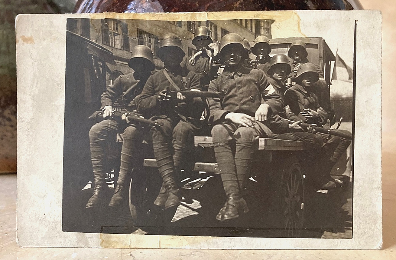 RARE! POST WW1 GERMAN FREIKORPS in MACHINE GUN TRUCK 1919 - PHOTO POSTCARD RPPC