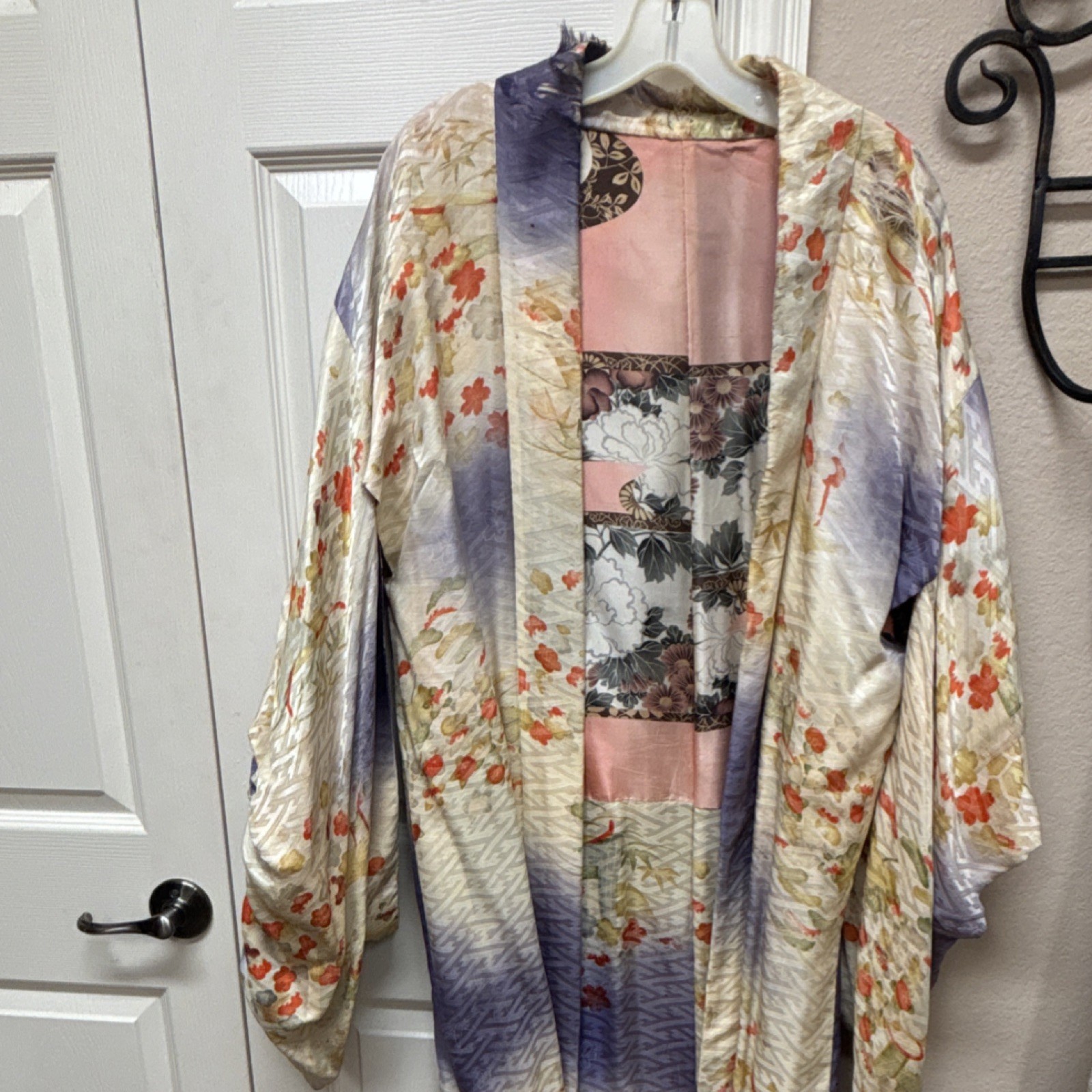 Silk Women's Kimono Purple Floral Pattern Traditional Japanese Robe