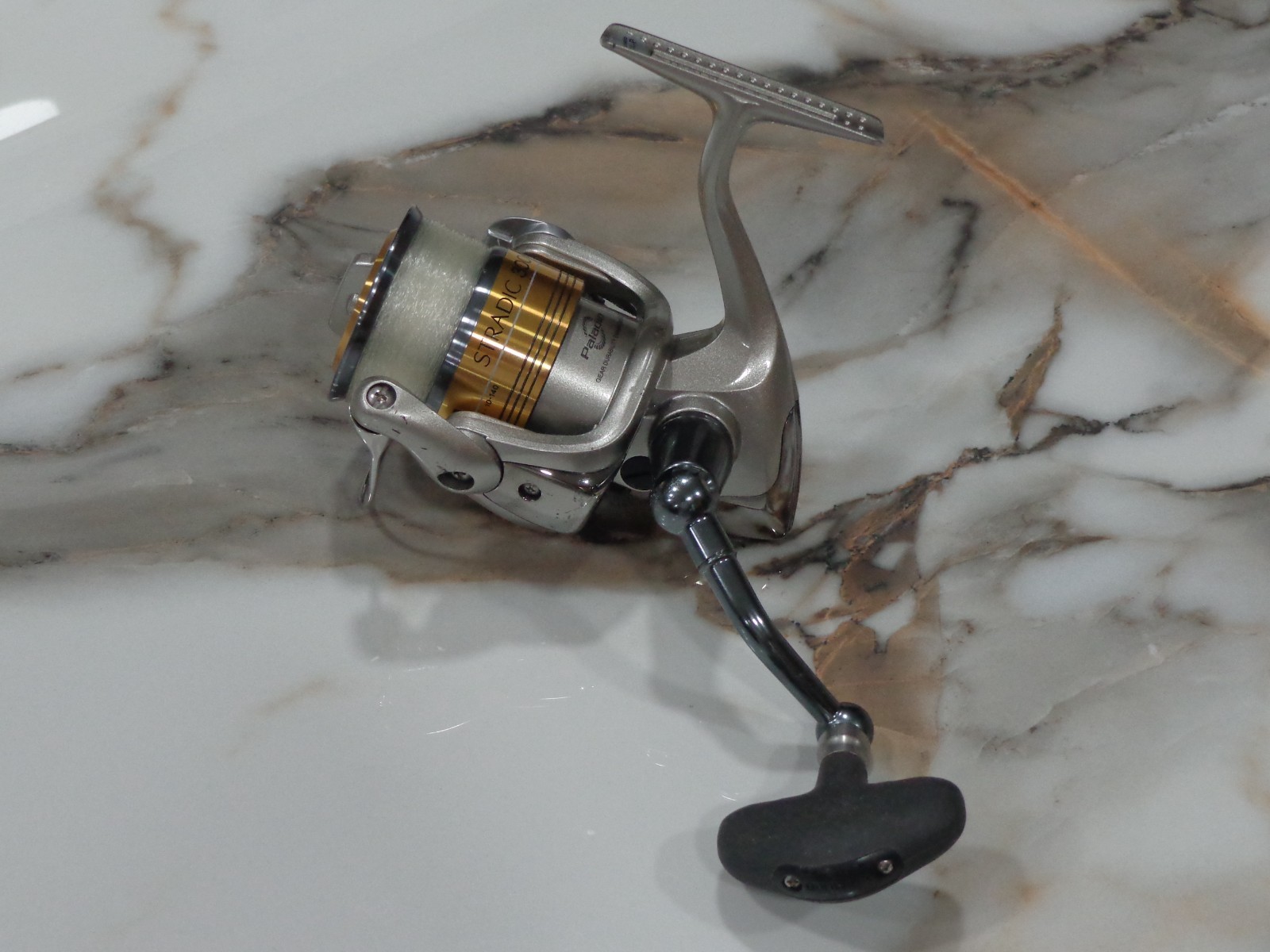 2008-2010 SHIMANO STRADIC 3000FI SPINNING REEL SUPER NICE! MUST SEE!!