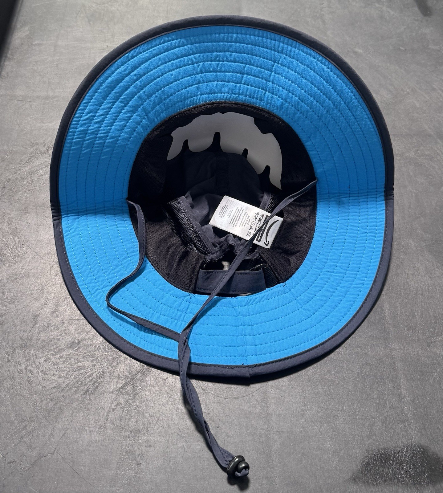 NEW - AMAZON DSP ADJUSTABLE BUCKET HAT 2.0 - NEVER WORN!