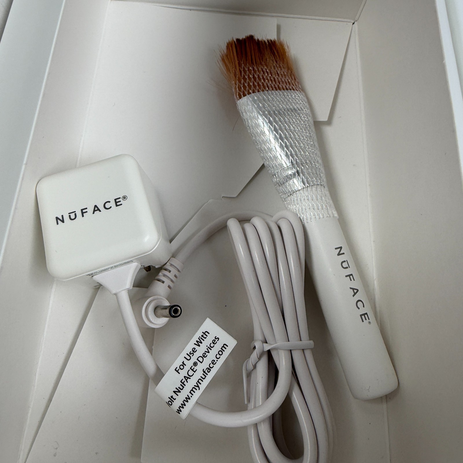 Nuface Petite Mini Facial Toning Device Pink + 10oz Aqua Gel +Brush NEW OPEN BOX