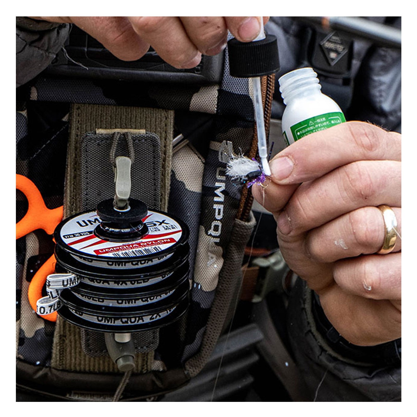 UMPQUA ZS2 Olive Tippet Holder (35275)