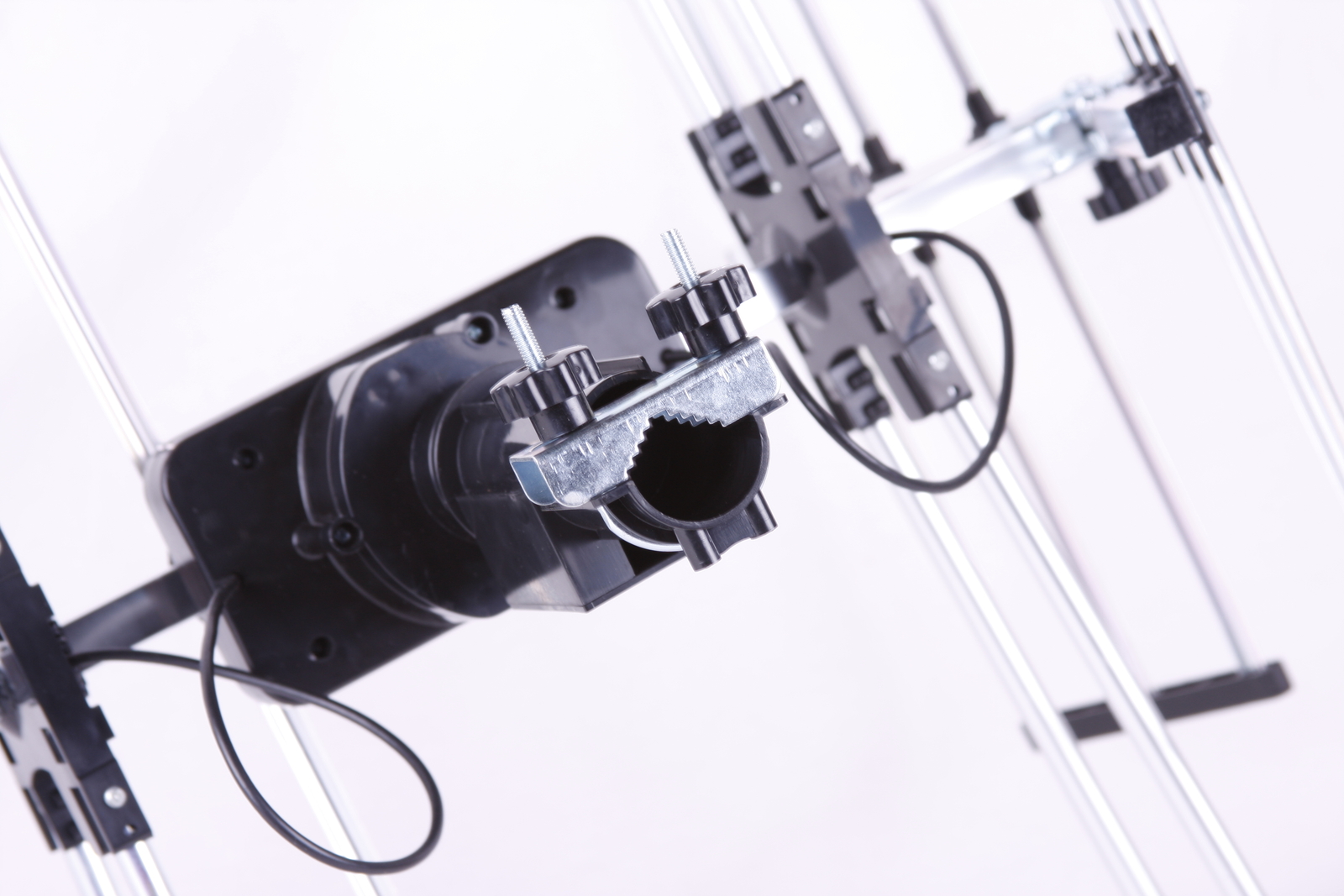 990 mile HDTV 1080P Outdoor Amplified Digital TV Antenna Rotor 360° UHF/VHF Home