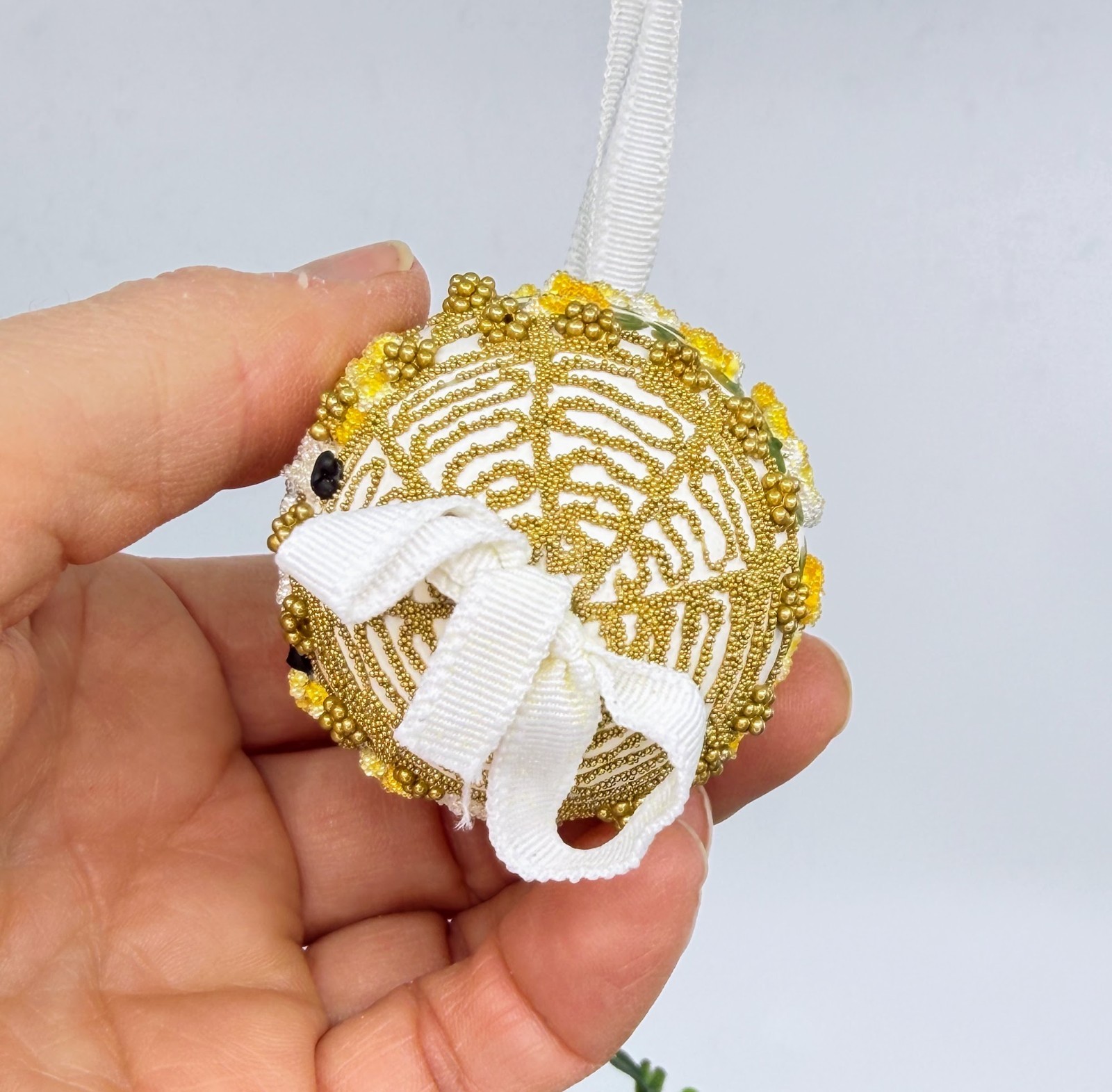 Easter Egg Ornament: Peter's Seasons GMBH; Spring Lamb in Golden Basket w/Vines