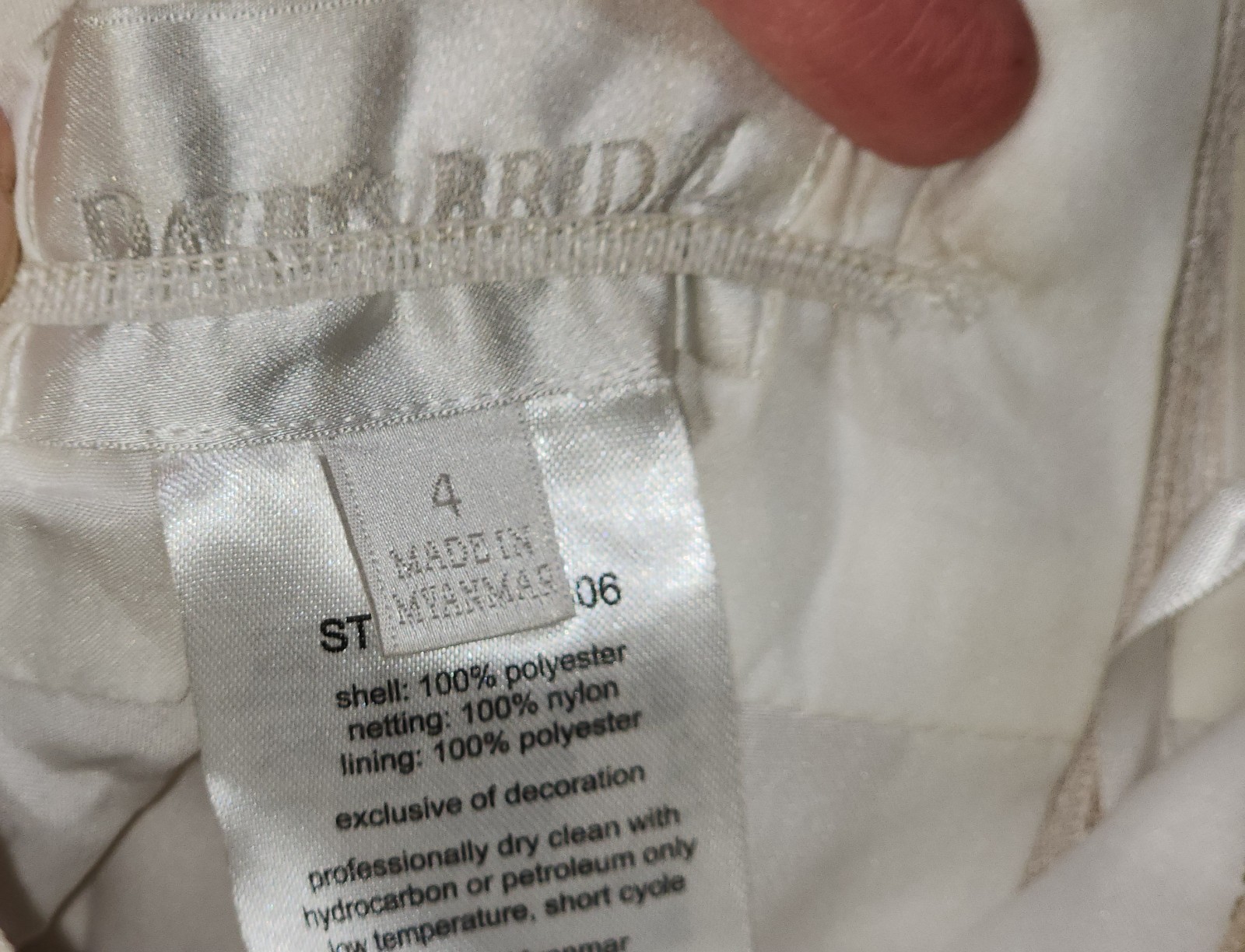 $180 Davids Bridal Ivory Floral Applique Spaghetti Strap Flower Girl Dress Sz 4