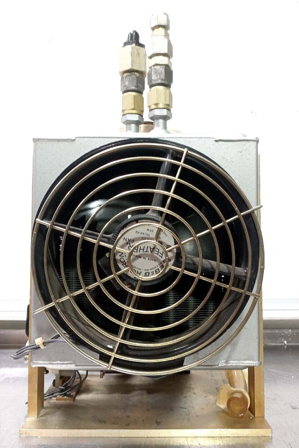 Lytron Liquid-To-Air Heat Exchanger 5210G1 985-260/Works