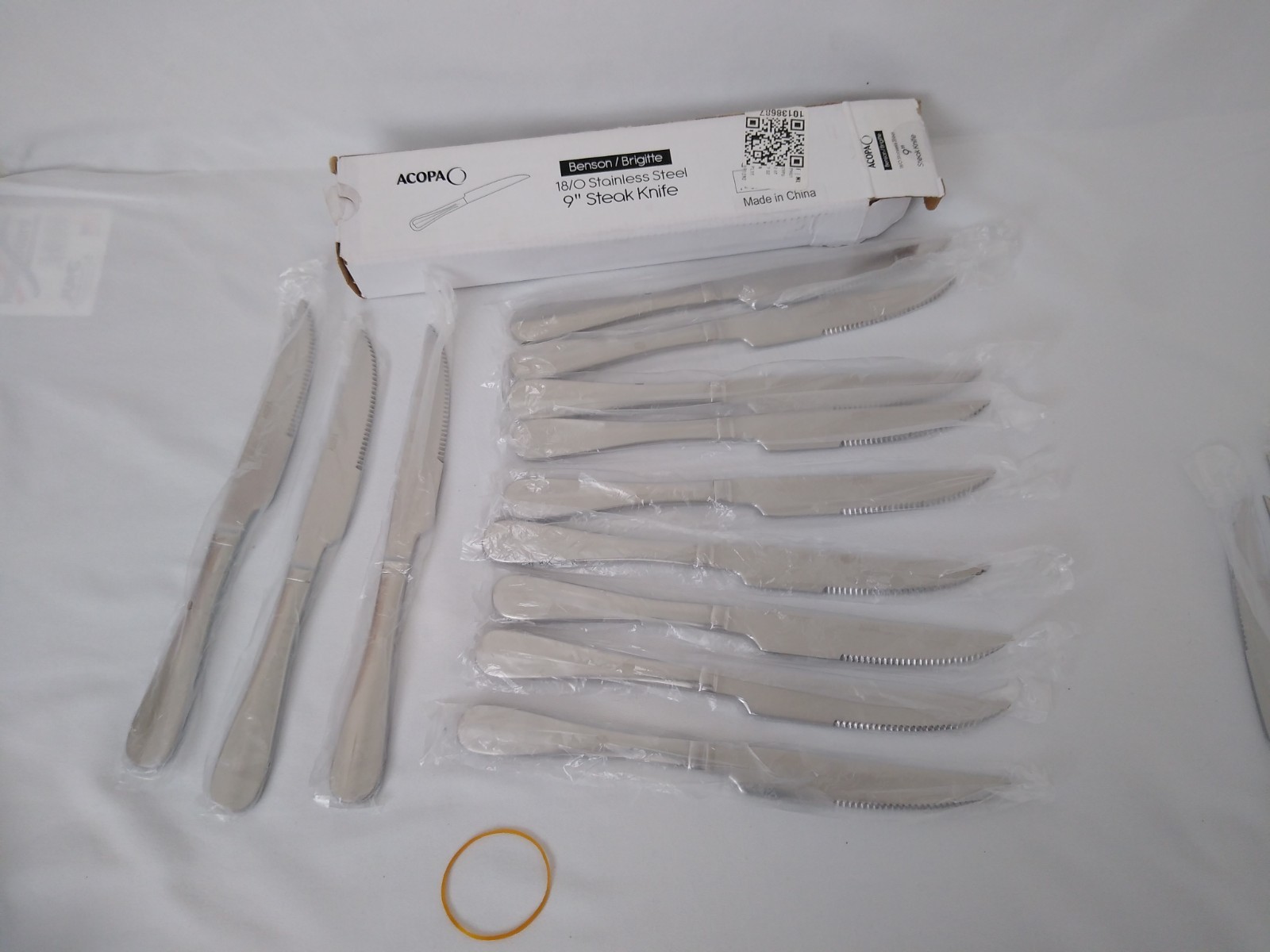 Acopa 18/0 Stainless Steel 9" Steak Knife 12 Pack Benson / Brigitte Flatware