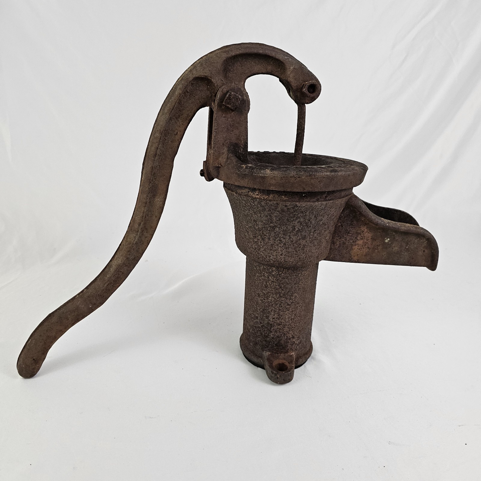 Goulds Cast Iron Hand Pump Water Well Antique Primitive Rustic Seneca Falls