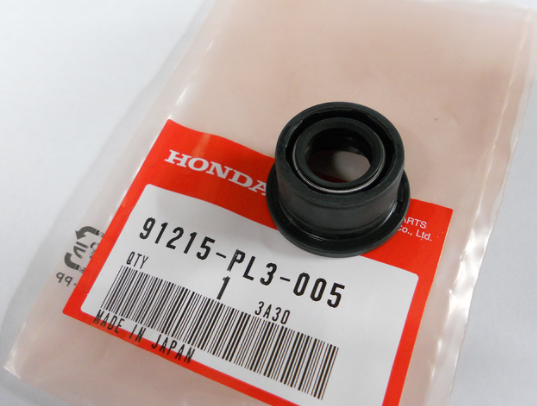 Genuine Honda Shift Shaft Rod Oil Seal (14X25X17.5) (Nok) 91215-PL3-005