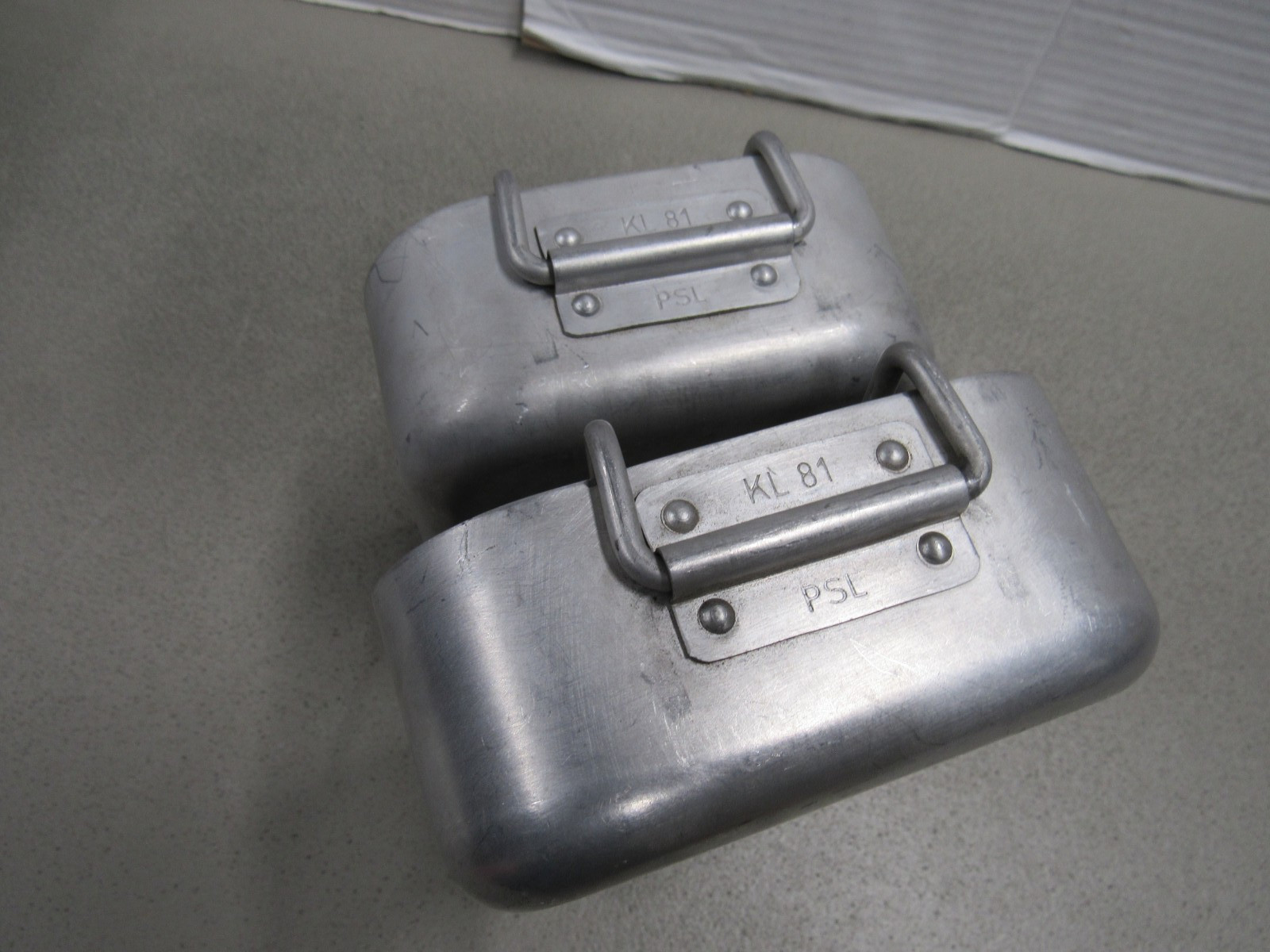 1981 Dutch Military Mess Kit Cooking Set 2 Piece Aluminum Pans Marked KL 81