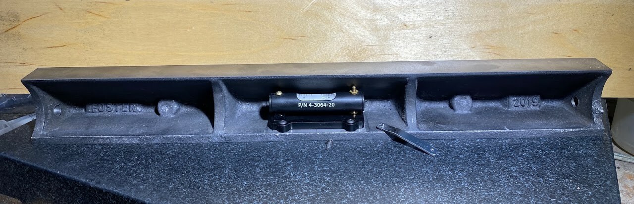 18" Iron Straight Edge/Prism/Parallel/Level. Featherweight Raw Casting