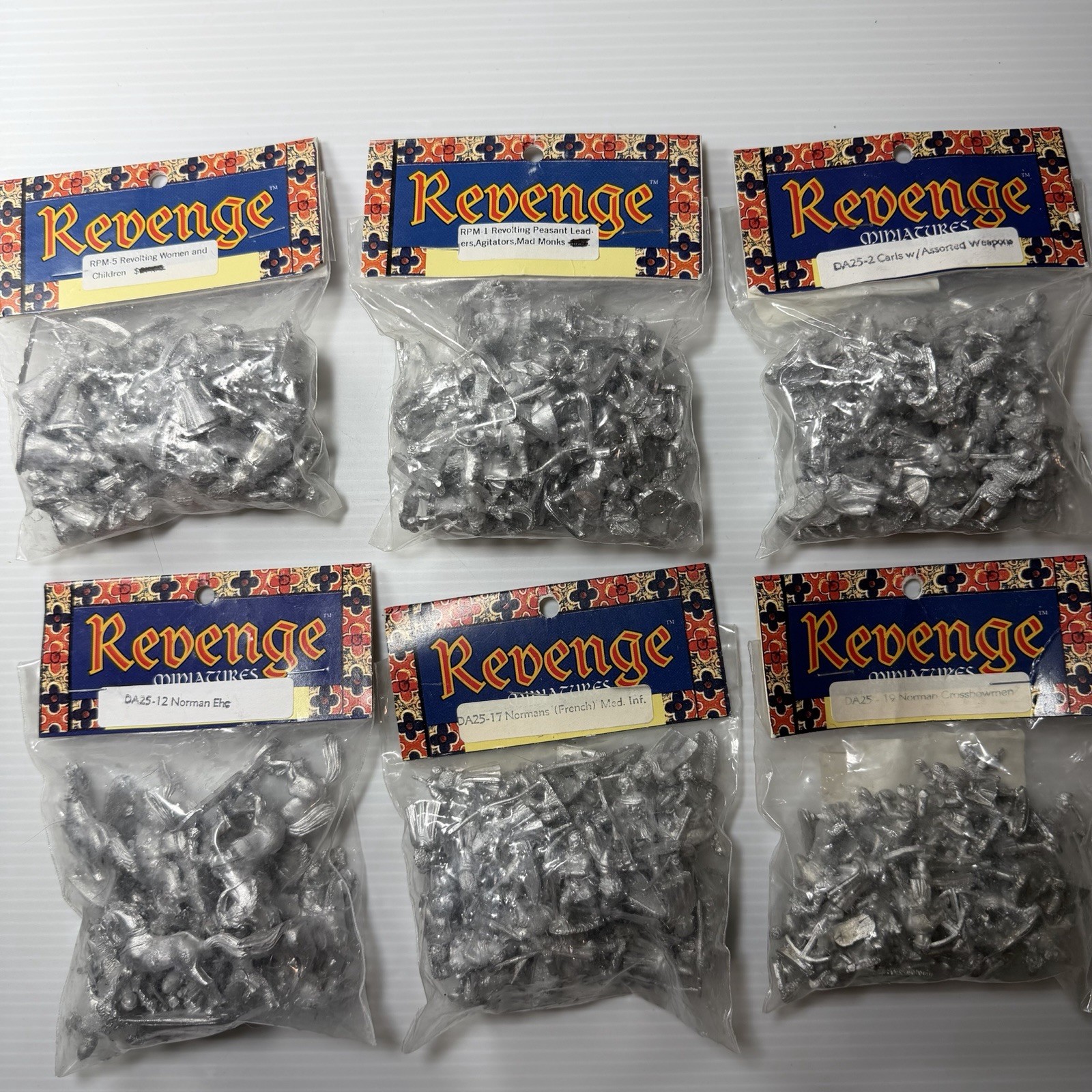 Revenge Miniatures 25mm Medieval Figure Ancients weapons Revolting Peasants