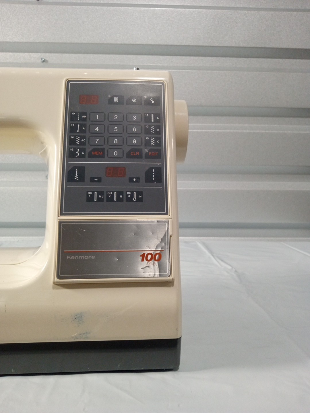 Vintage Sears Kenmore 385 1960180 Limited Ed. 100 Stitch Sewing Machine UNTESTED