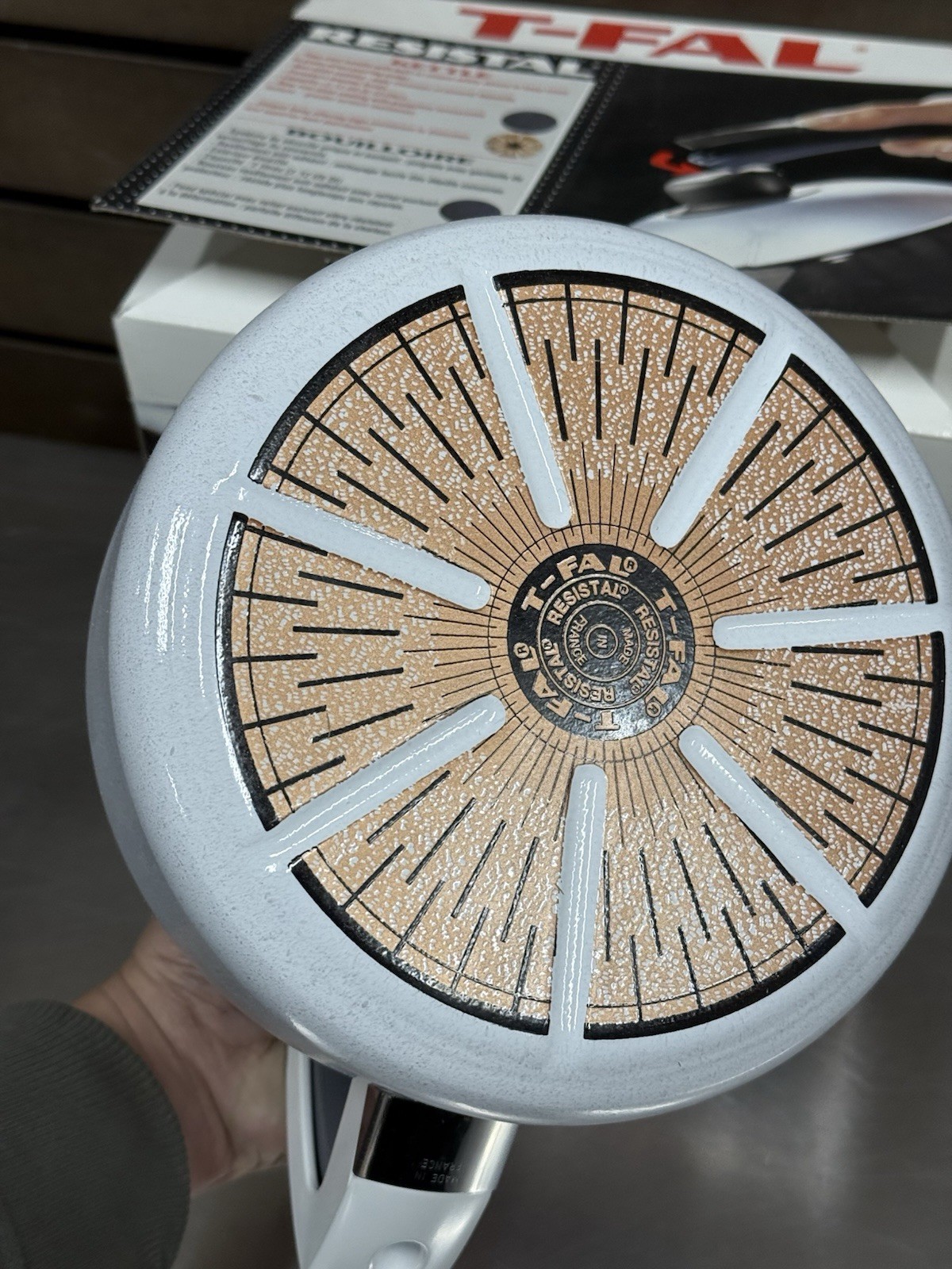 Vintage T-FAL Resistal Kettle Tea Pot White Speckled - 2 Quart - New