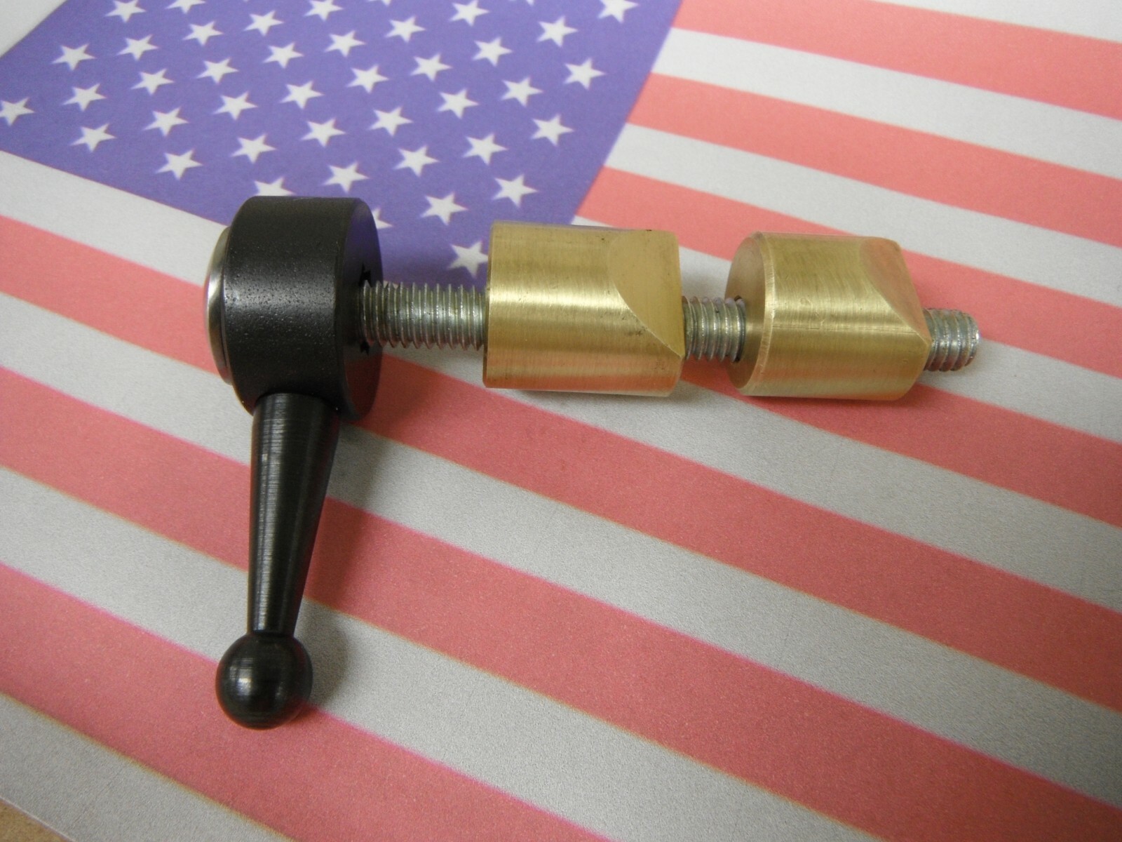 BRIDGEPORT MILL PART, milling machine QUILL LOCK ASSEMBLY 2200098 M1429 M1151