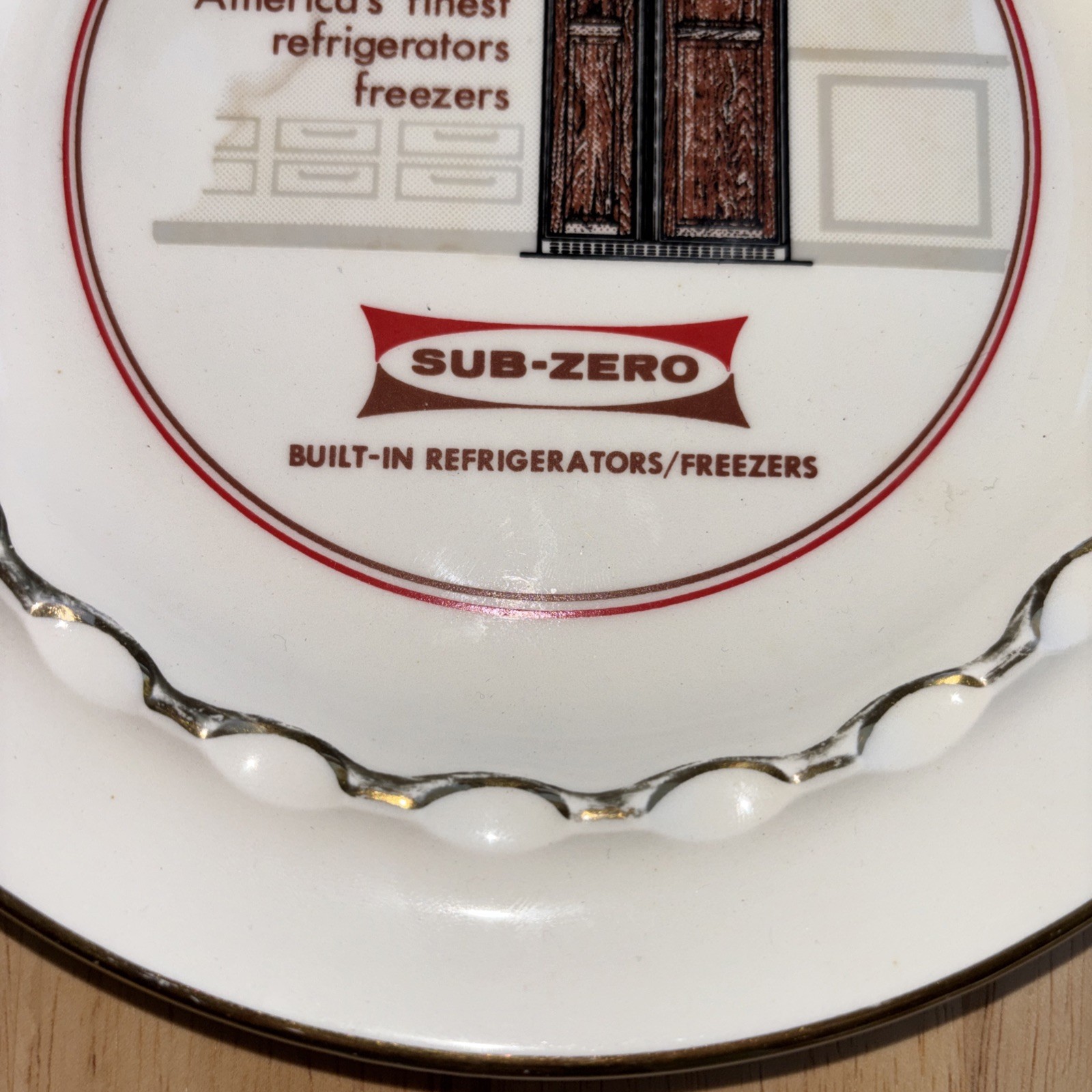 VINTAGE Large ADVERTISING ASHTRAY Ceramic Sub-Zero Refrigerators Freezers 25th