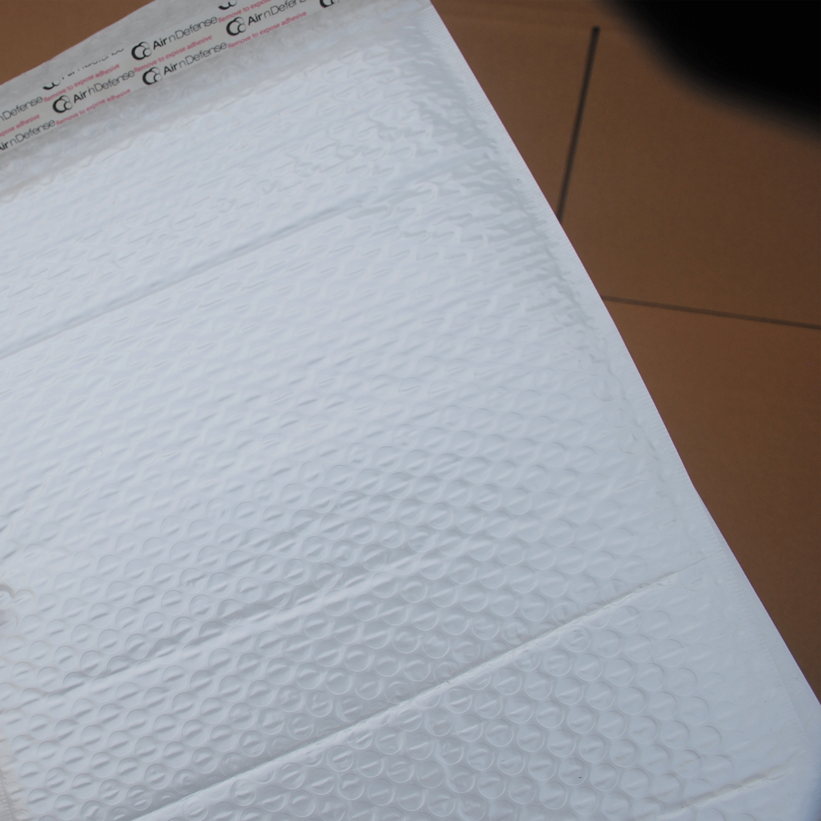 AirnDefense 2000 #0 6.5x10" Poly Bubble Mailers White Padded Shipping Envelopes