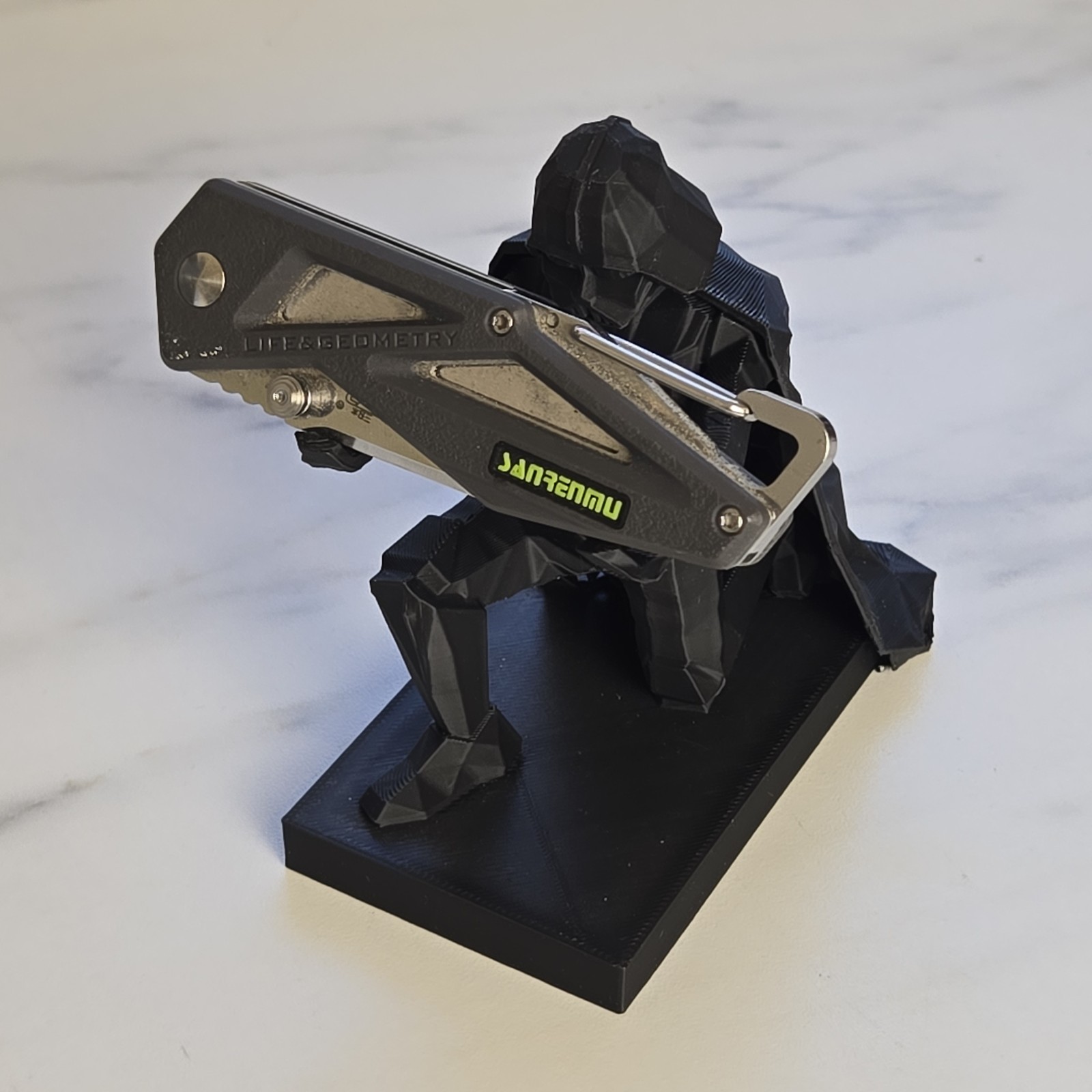 Darth Vader Pen Holder ✨ Star Wars Fan Gift – FREE SHIPPING!