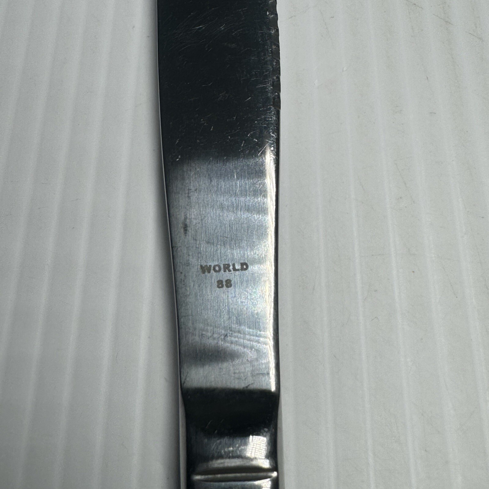 World Tableware Minuet 9-1/4 Entree Knife - 1pcs