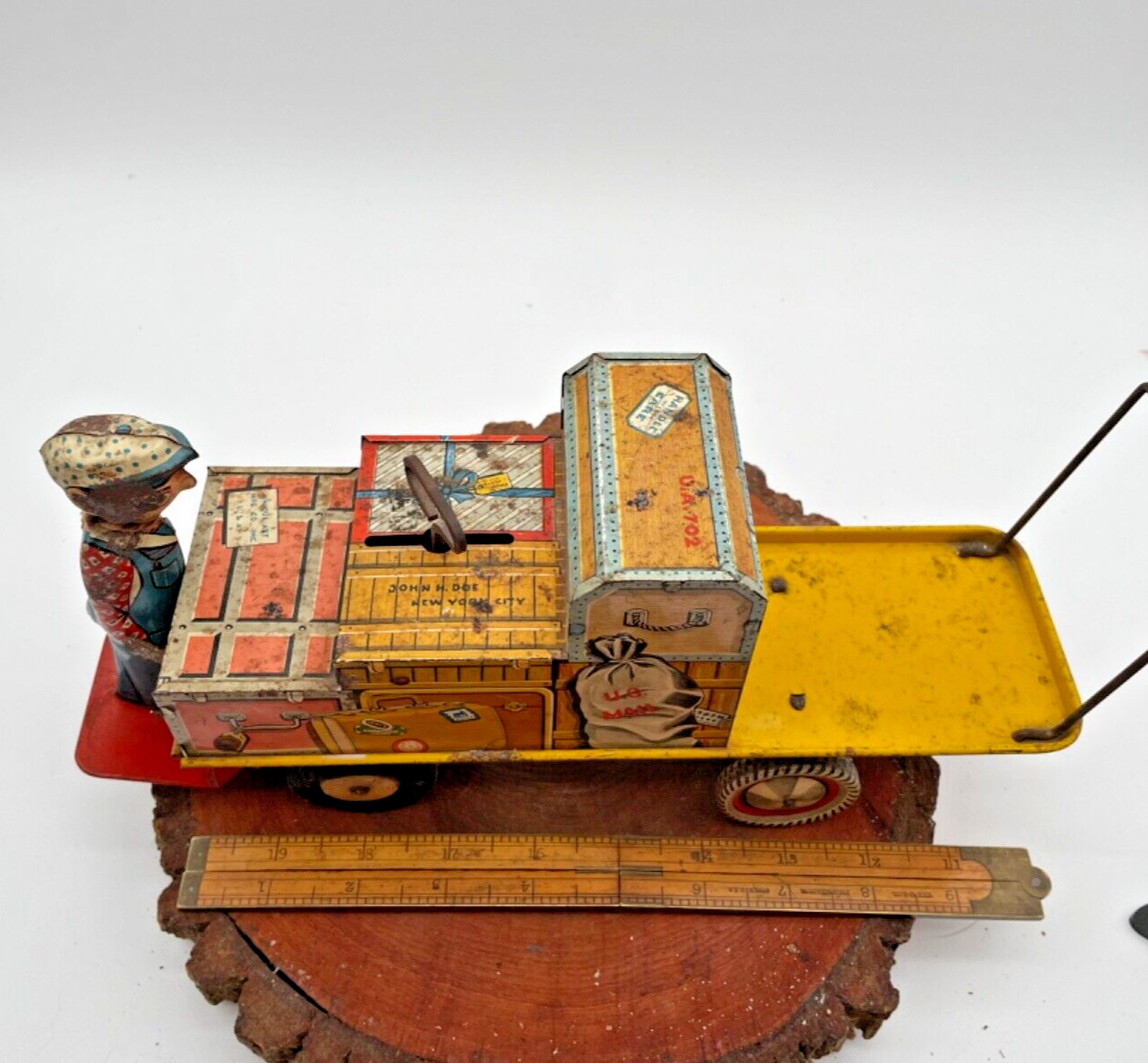 Rarer Vintage Unique Arts Tin Litho Finnegan Baggage Handler windup toy--2875.24