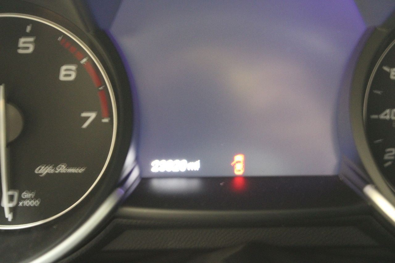 2022 Alfa Romeo Giulia Info-GPS-TV Display Screen 3023014