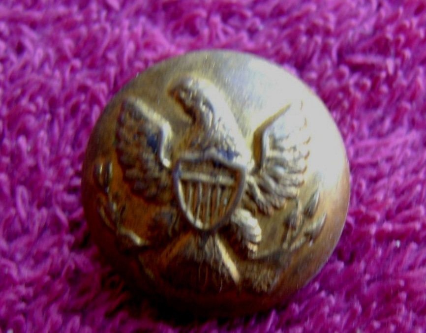 (4) NON DUG CIVIL WAR FEDERAL EAGLE COAT SIZE BUTTONS