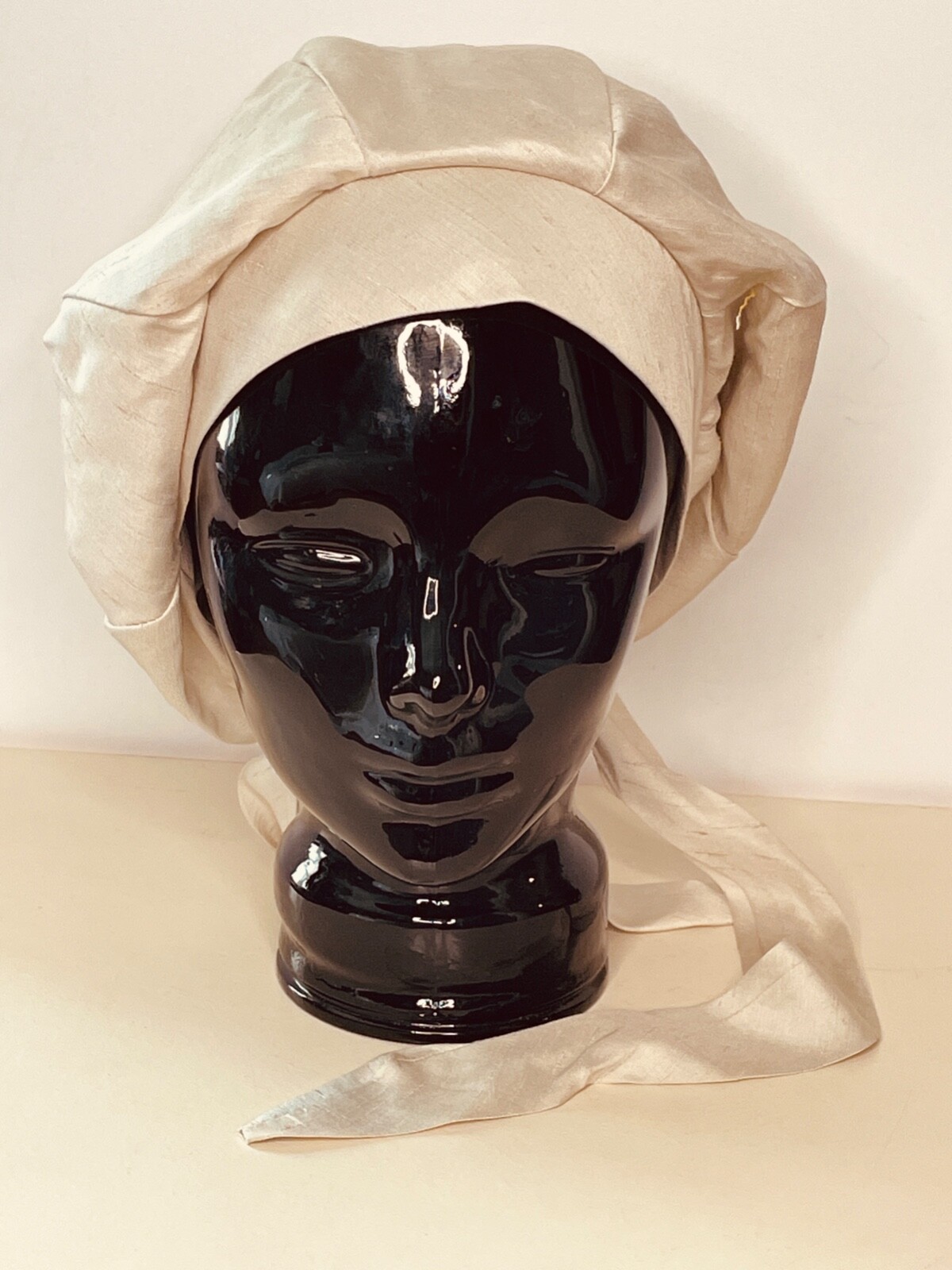 VTG 60'S MOD CARSON PIRIE SCOTT STONE OFF WHITE SILK DUPIONI TIE BERET SNOOD HAT