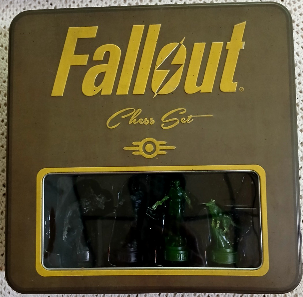 Fallout Chess Set Collector Tin Gamestop Exclusive Never used board in plastic