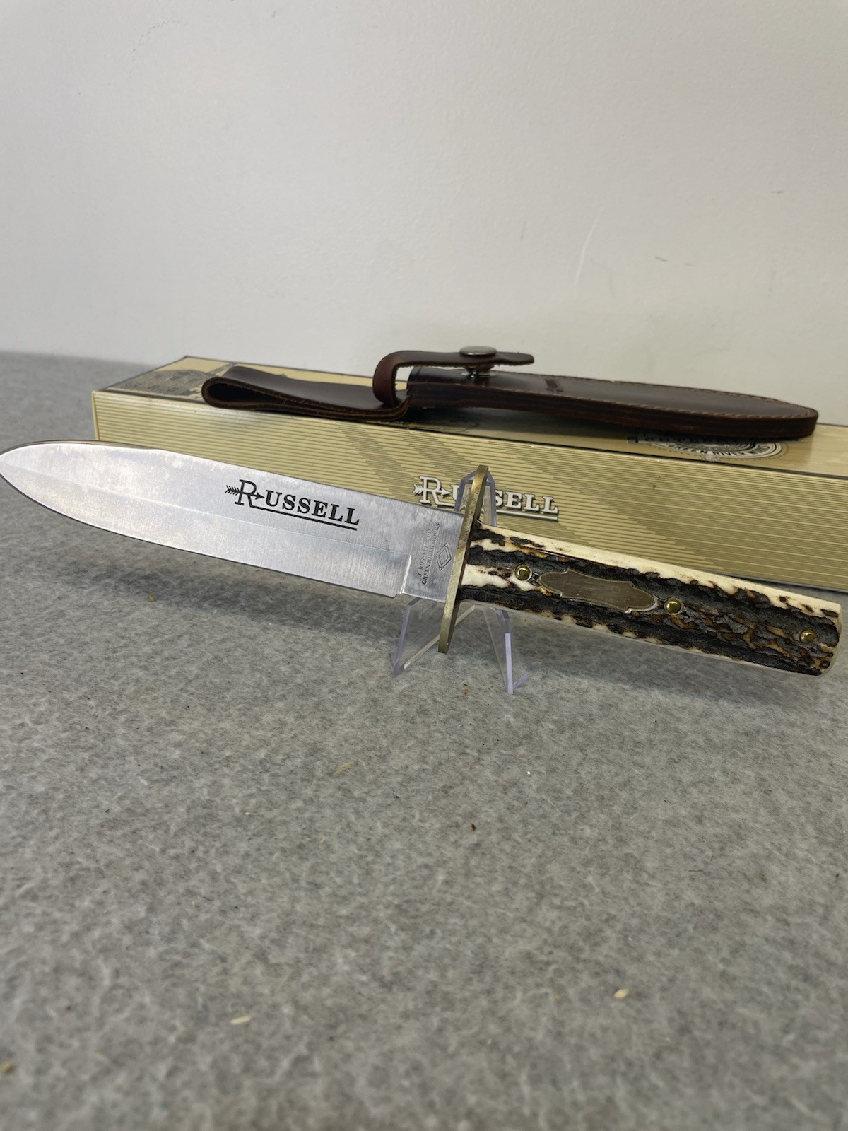 J. Russell Green River Works Argentina Bowie Knife Stag Handle